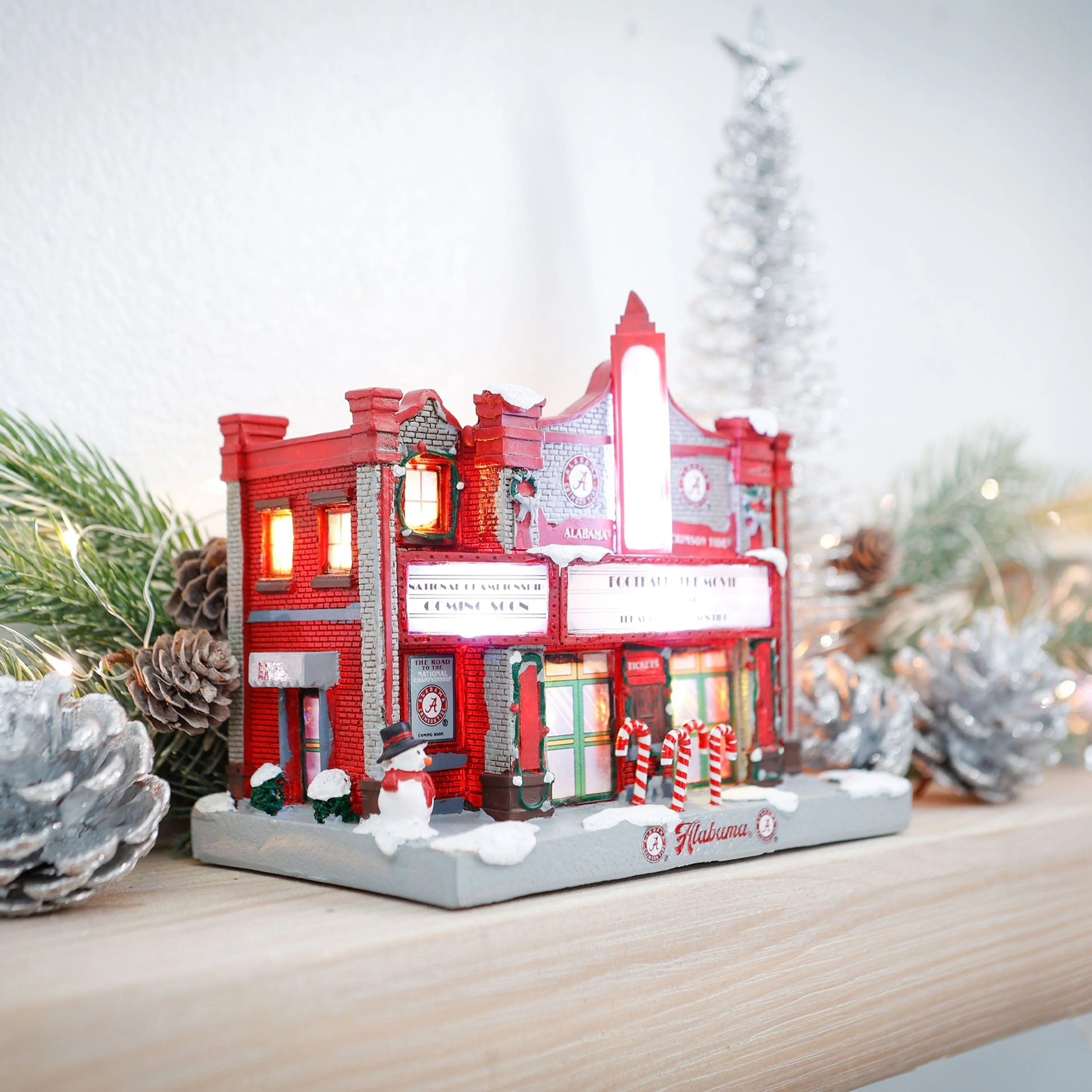 Alabama Crimson Tide NCAA Light Up Resin Team Theater - Image 5