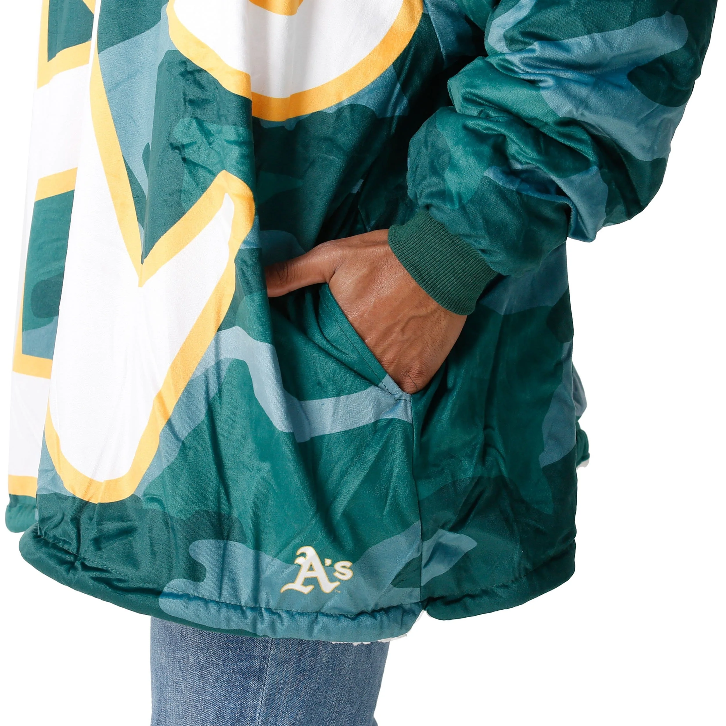 Athletics MLB Reversible Team Color Camo Hoodeez - Image 5