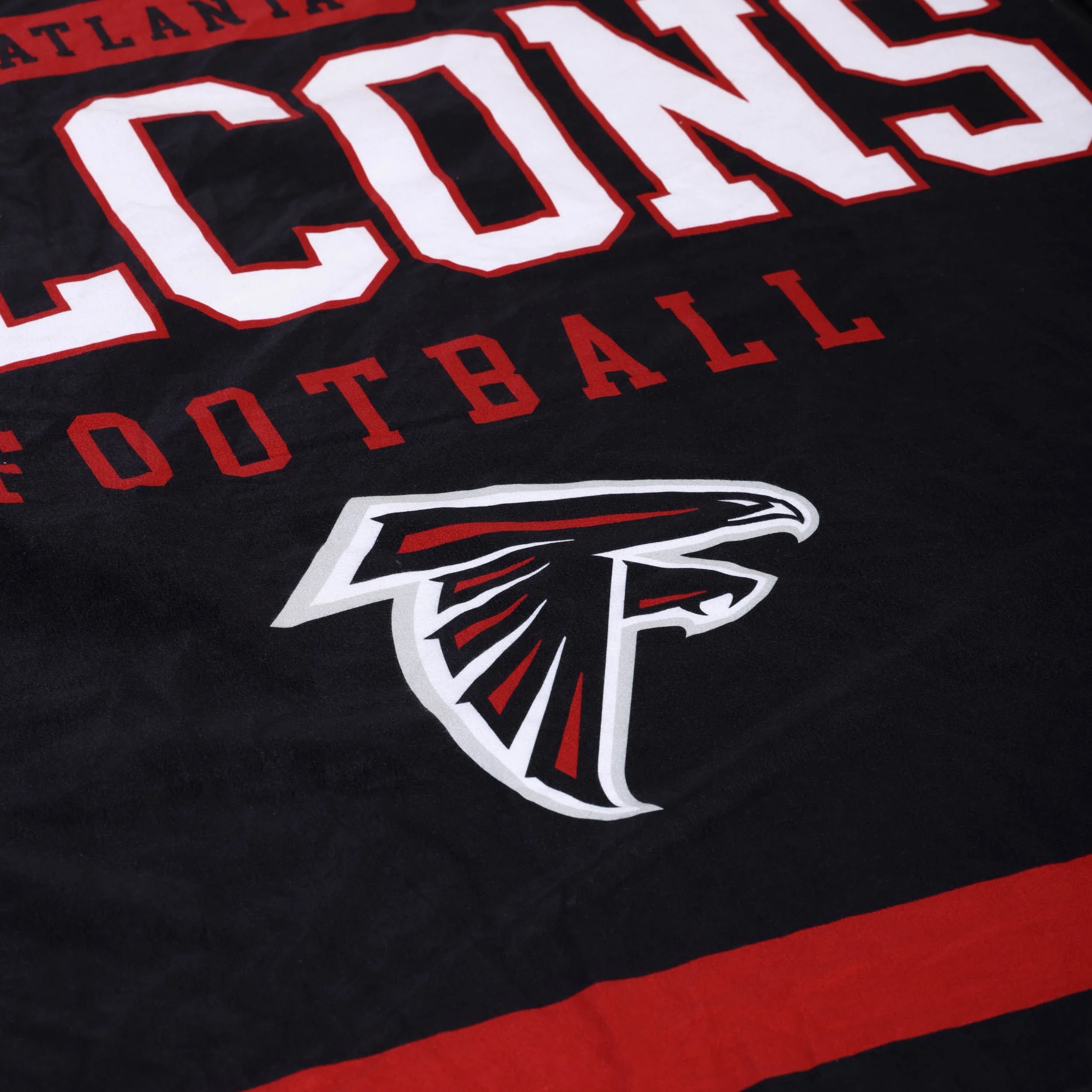 Atlanta Falcons NFL Team Property Sherpa Plush Throw Blanket - Image 5