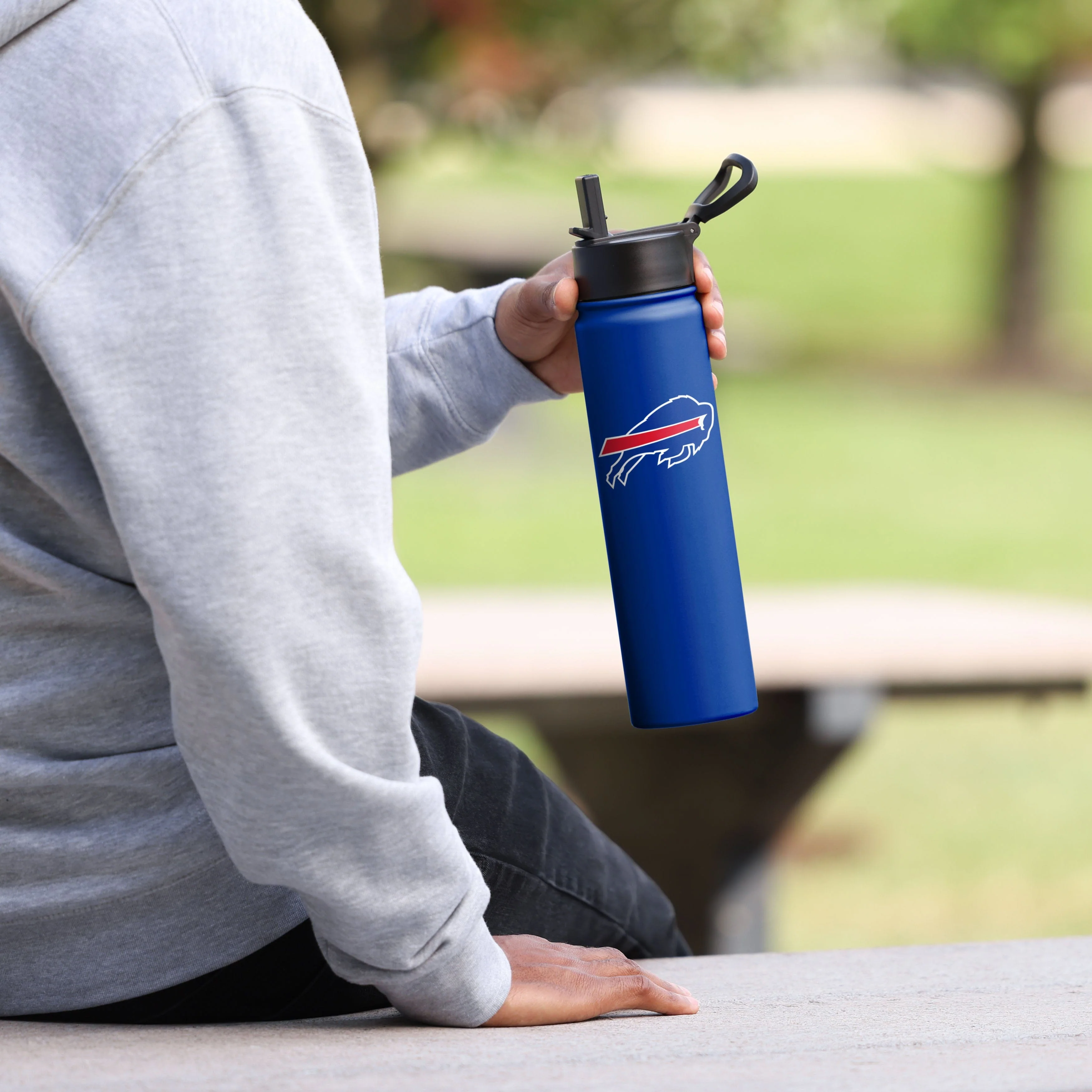 Buffalo Bills NFL Team Color Insulated Bottle - Image 4