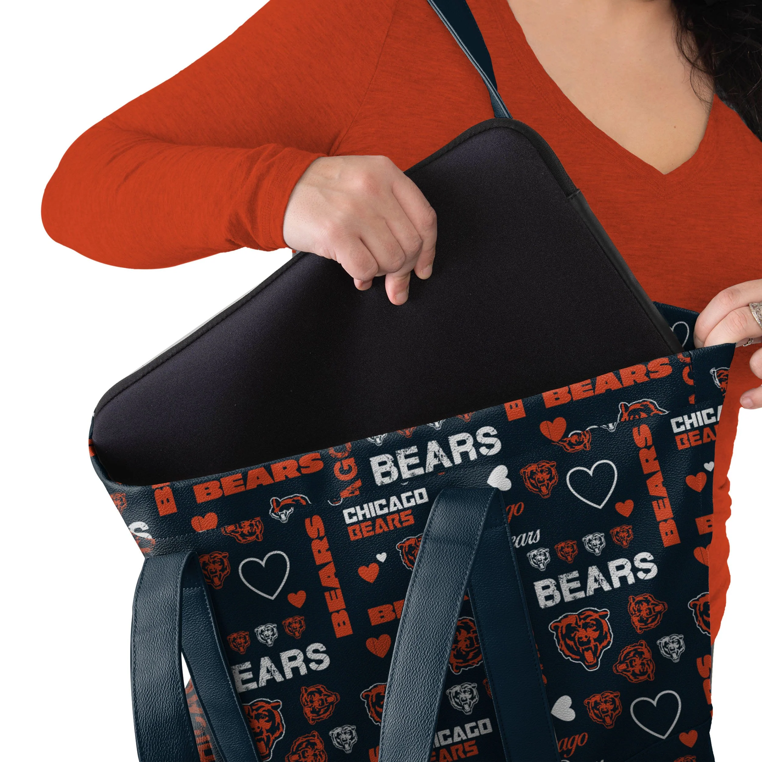 Chicago Bears NFL Logo Love Tote Bag - Image 3