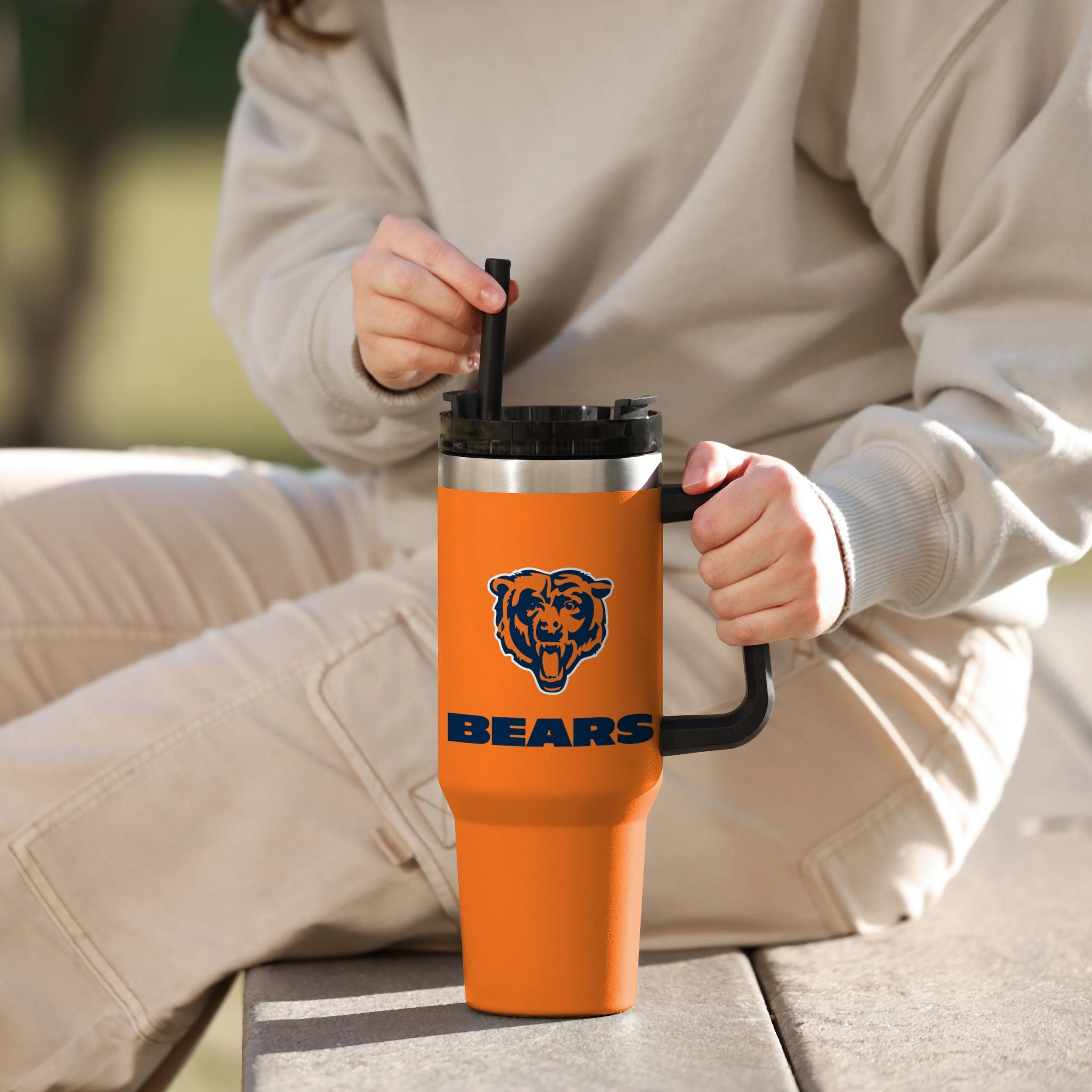 Chicago Bears NFL Orange 40 oz XL Tumbler - Image 4