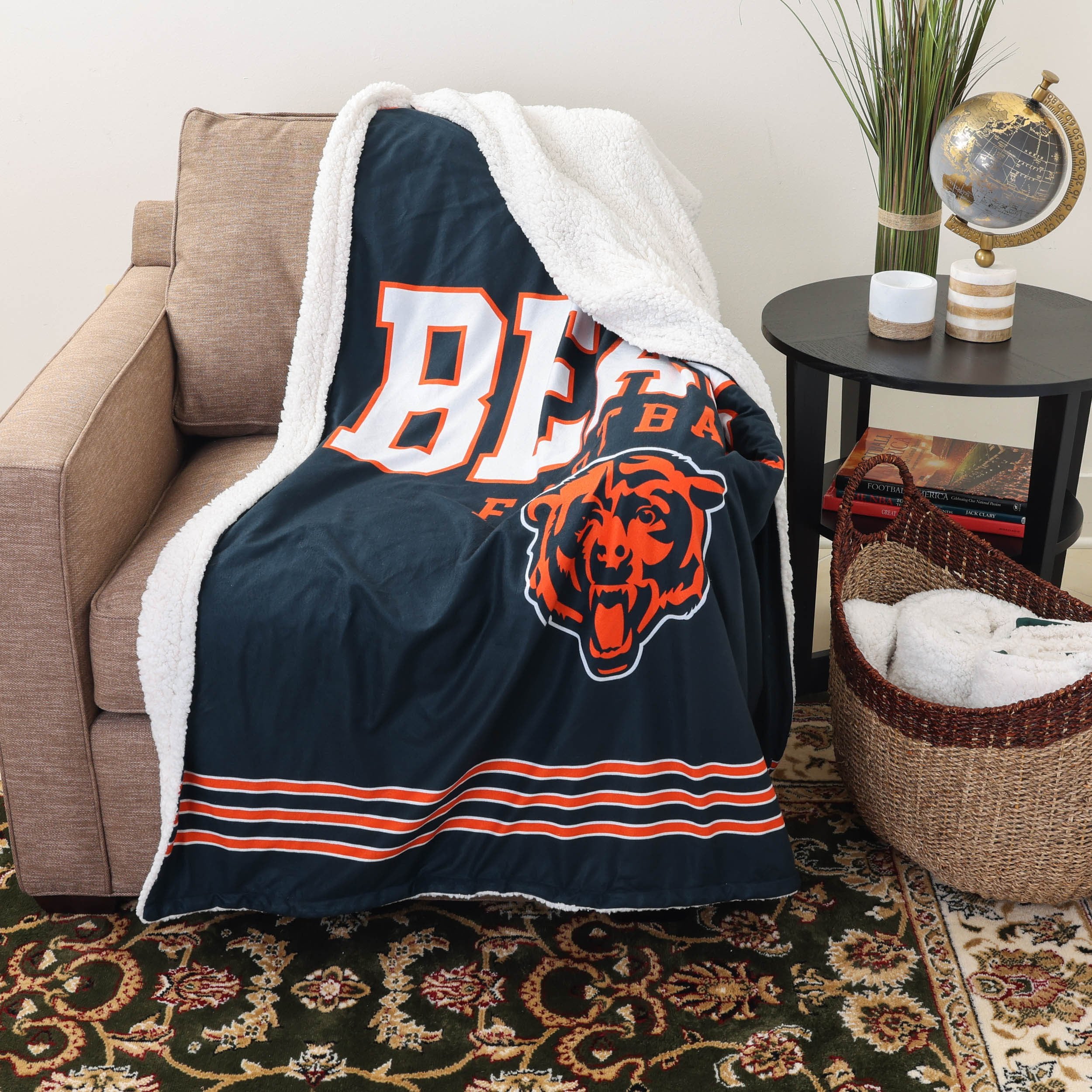 Chicago Bears NFL Team Property Sherpa Plush Throw Blanket - Image 2