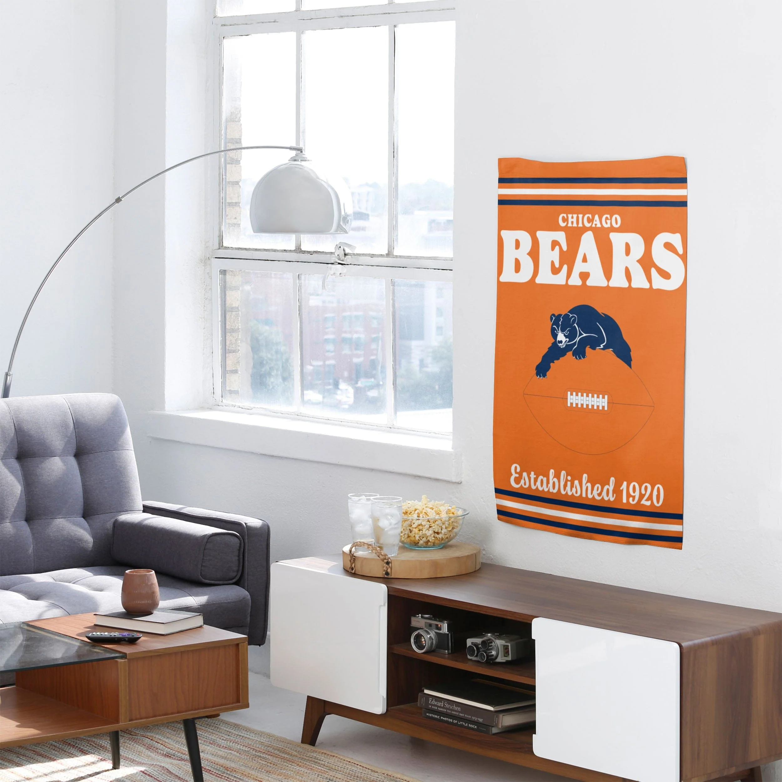 Chicago Bears NFL Vertical Retro Flag - Image 4