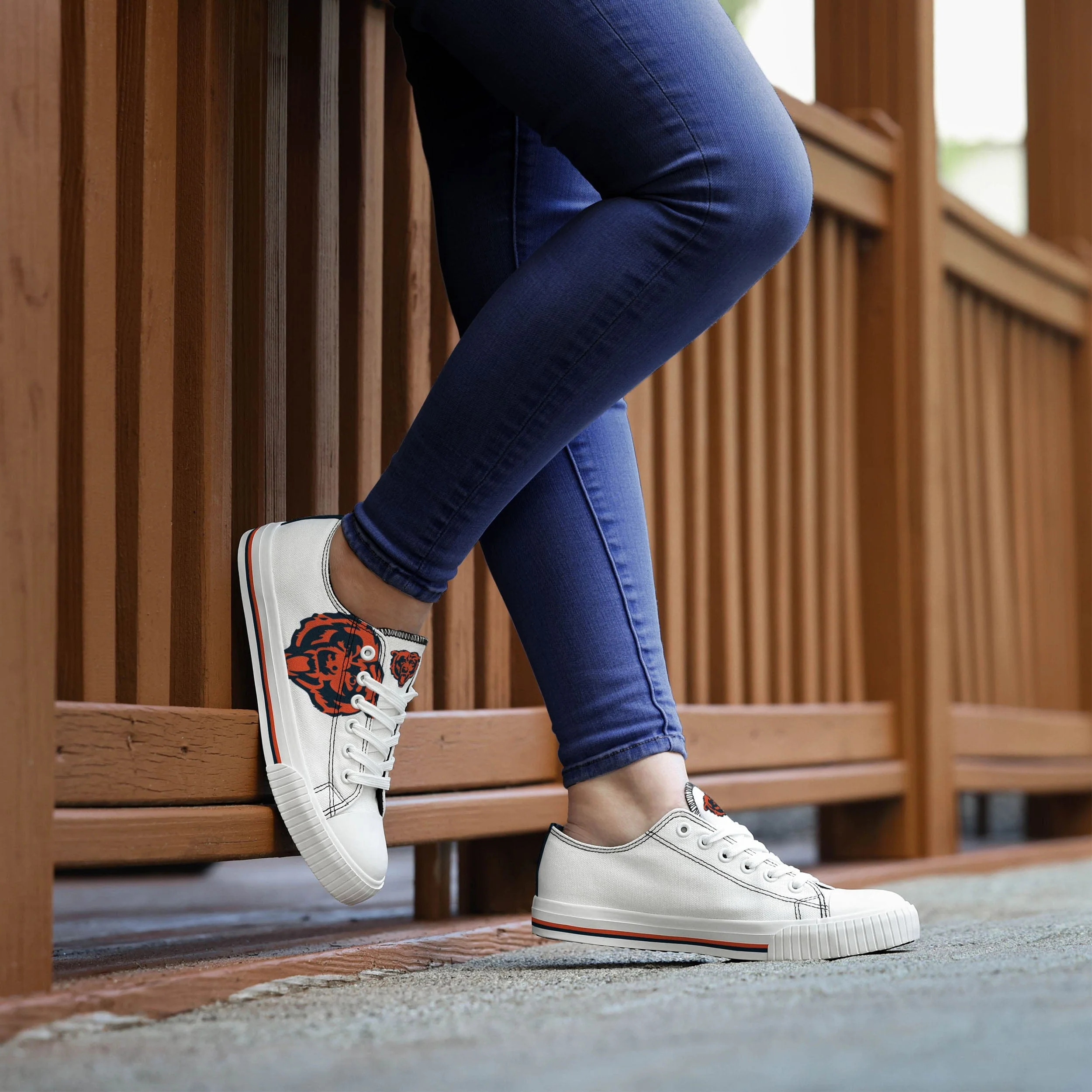 Chicago Bears NFL Womens Big Logo Low Top White Canvas Shoes - Image 3