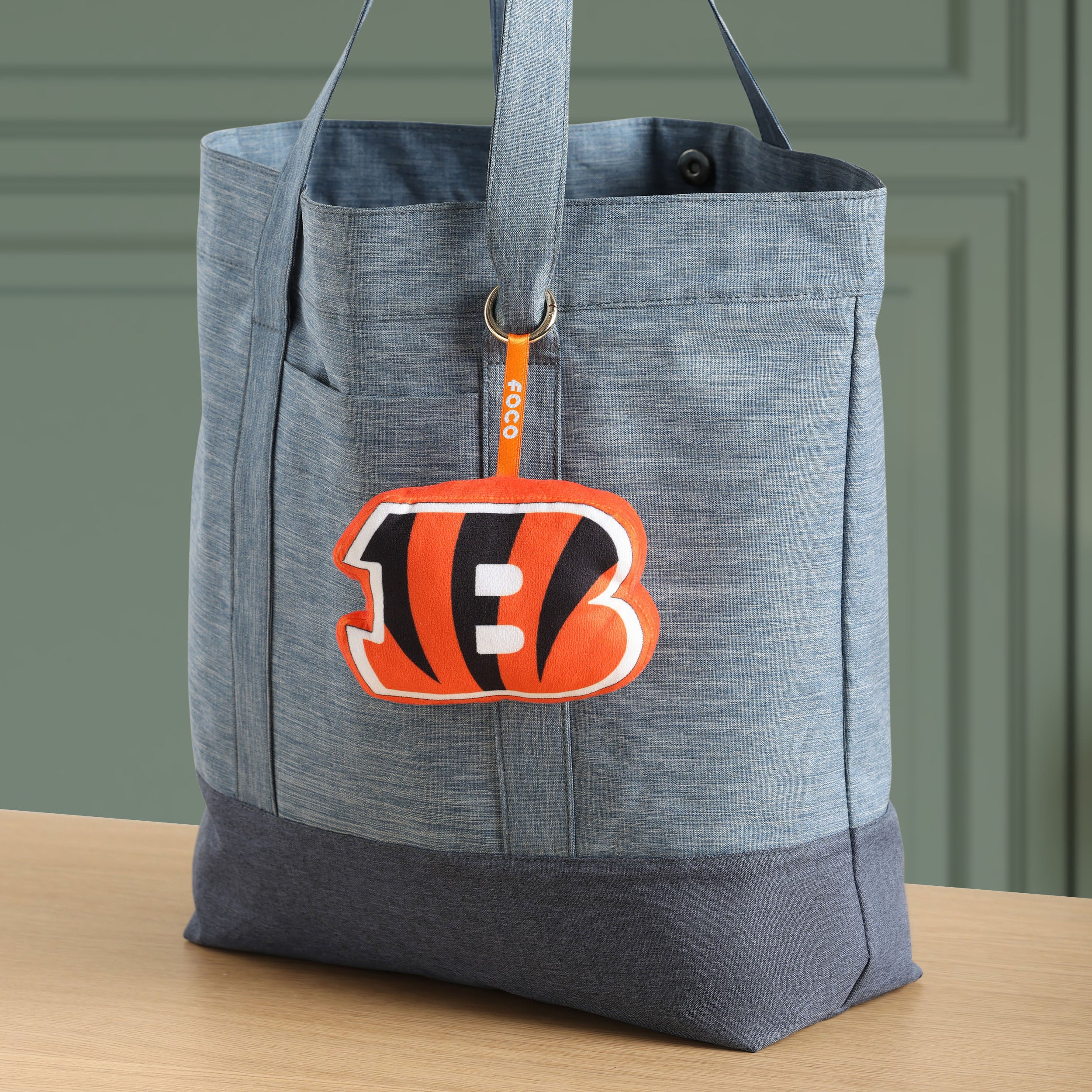 Cincinnati Bengals NFL Plush Team Logo Bag Charm Keychain - Image 2