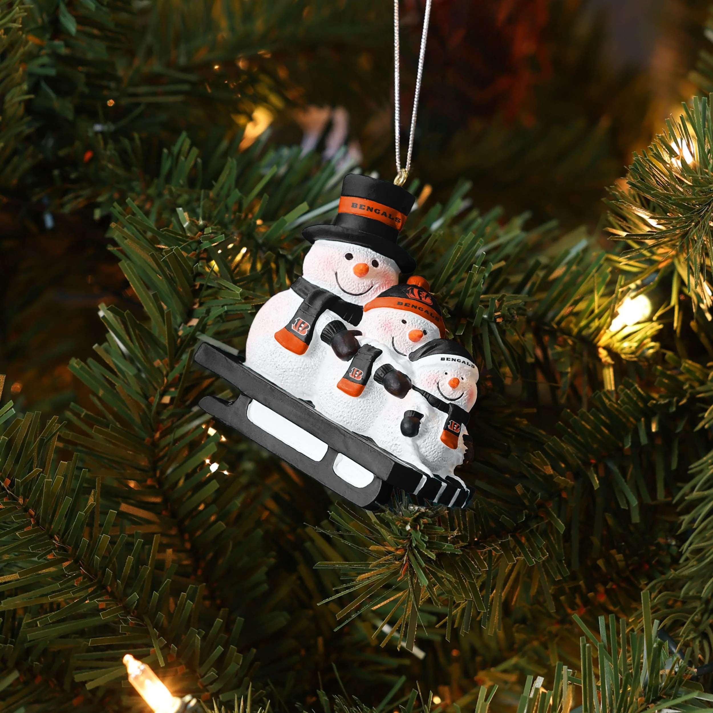 Cincinnati Bengals NFL Sledding Snowmen Ornament - Image 4