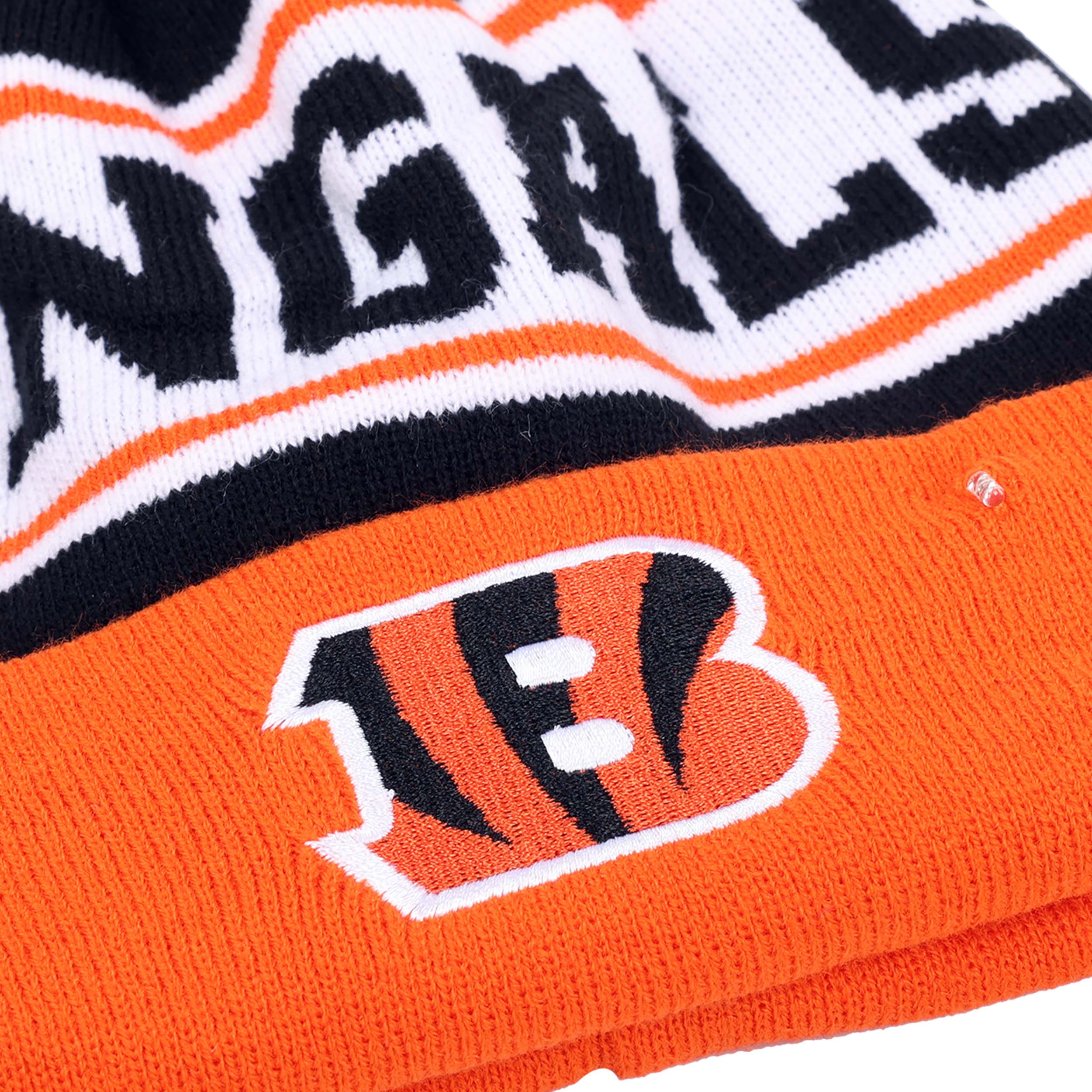 Cincinnati Bengals NFL Snow Stealer Light Up Beanie - Image 3