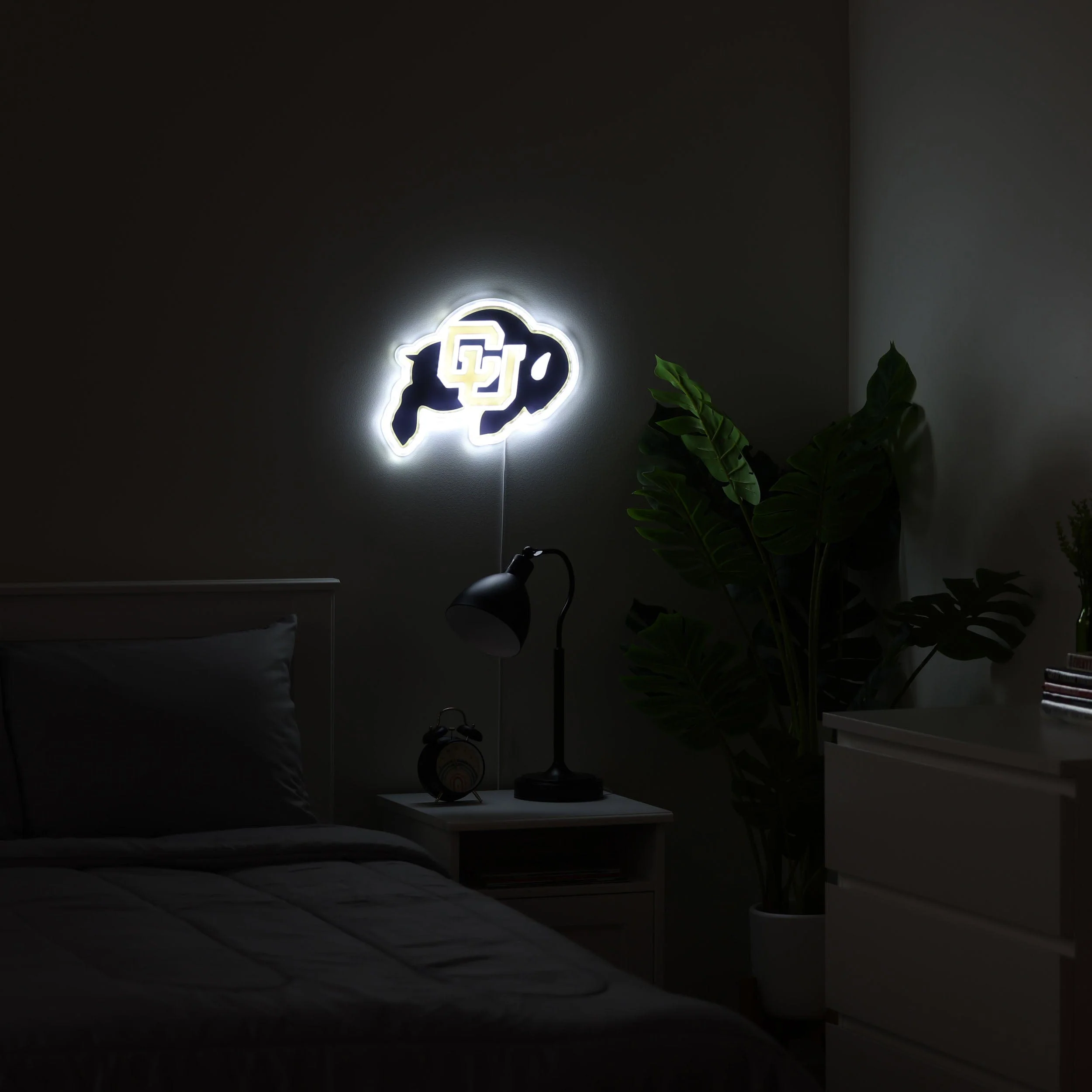 Colorado Buffaloes NCAA LED Neon Light Up Team Logo Sign - Image 3