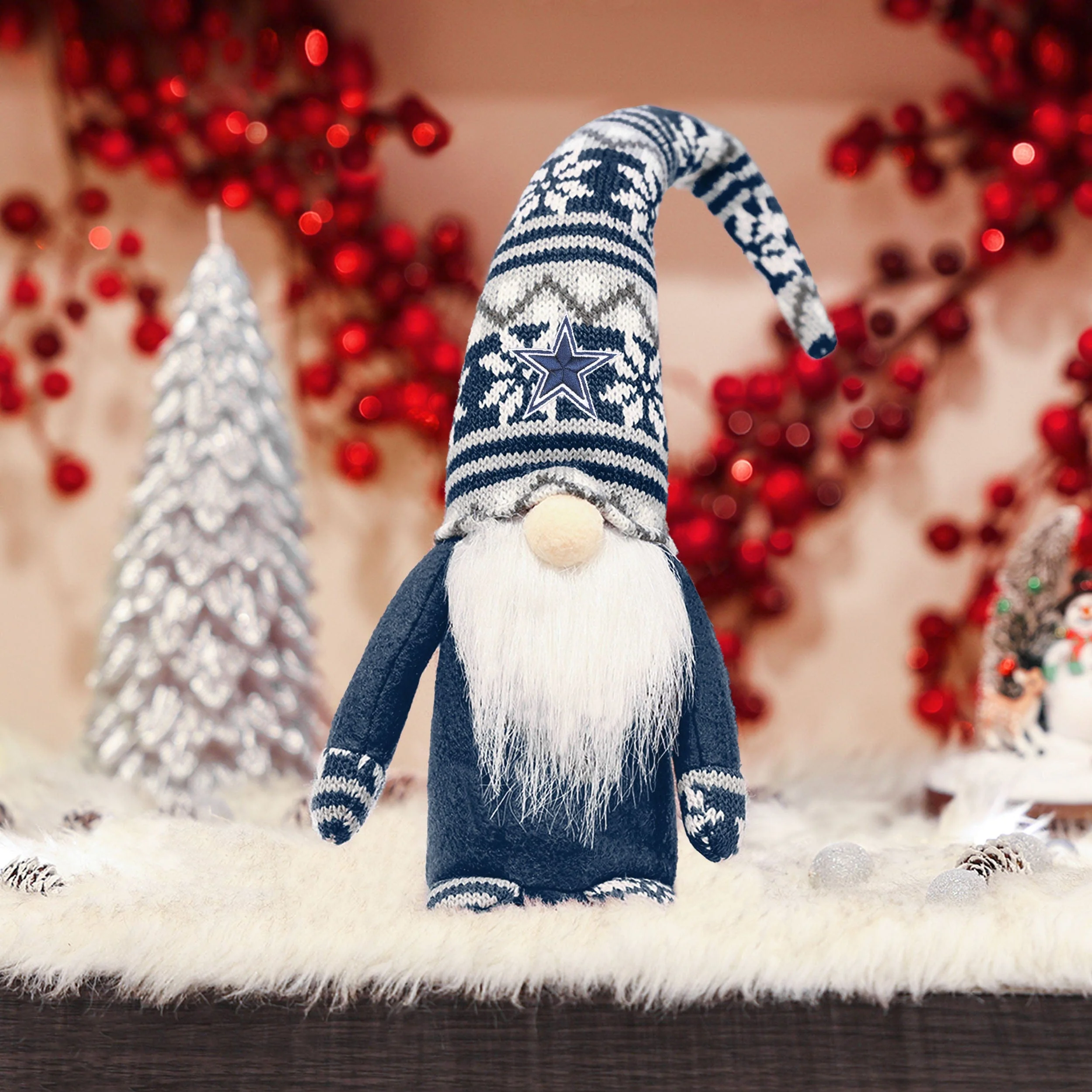 Dallas Cowboys NFL Bent Hat Plush Gnome - Image 2