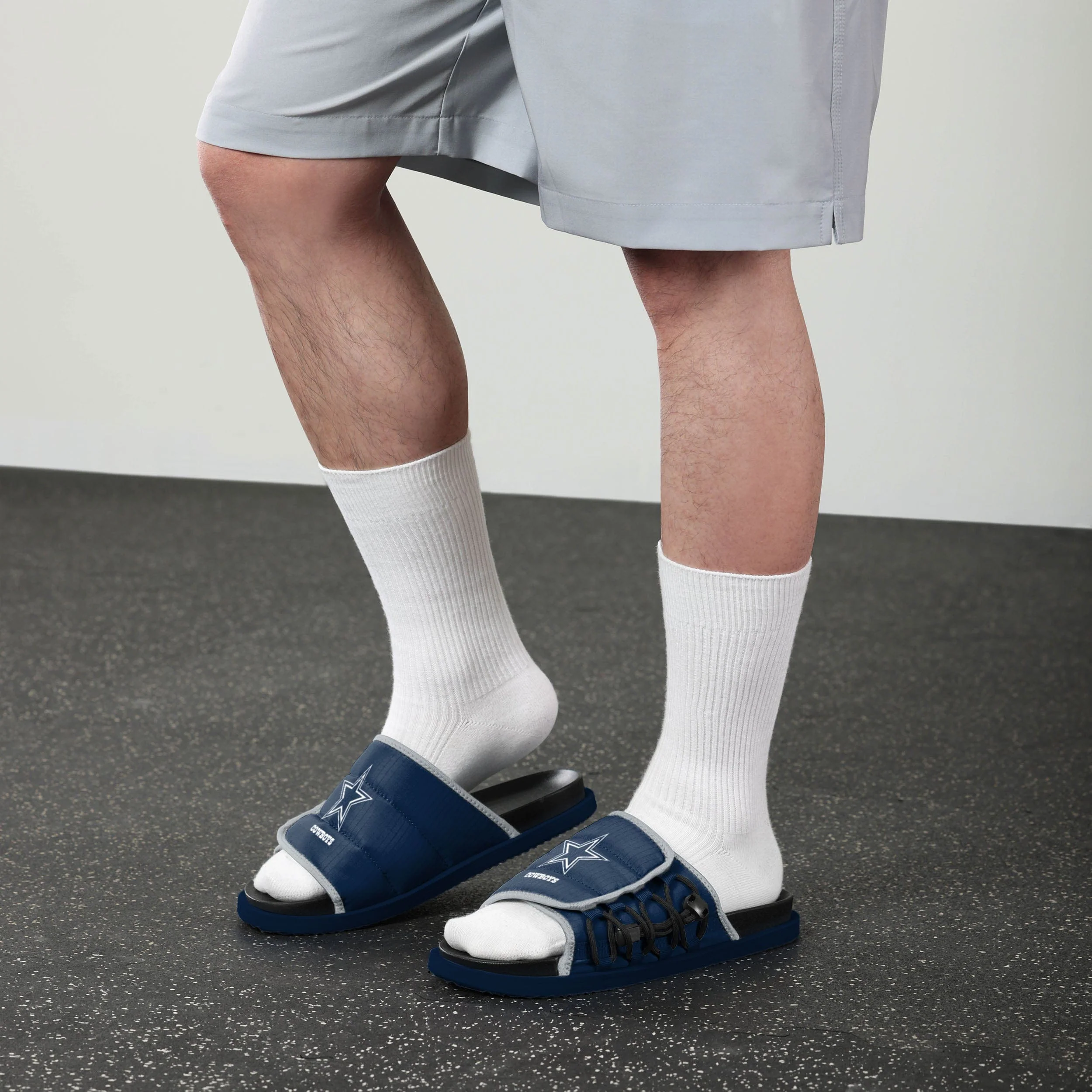 Dallas Cowboys NFL Mens Future Slide Flip Flops - Image 5
