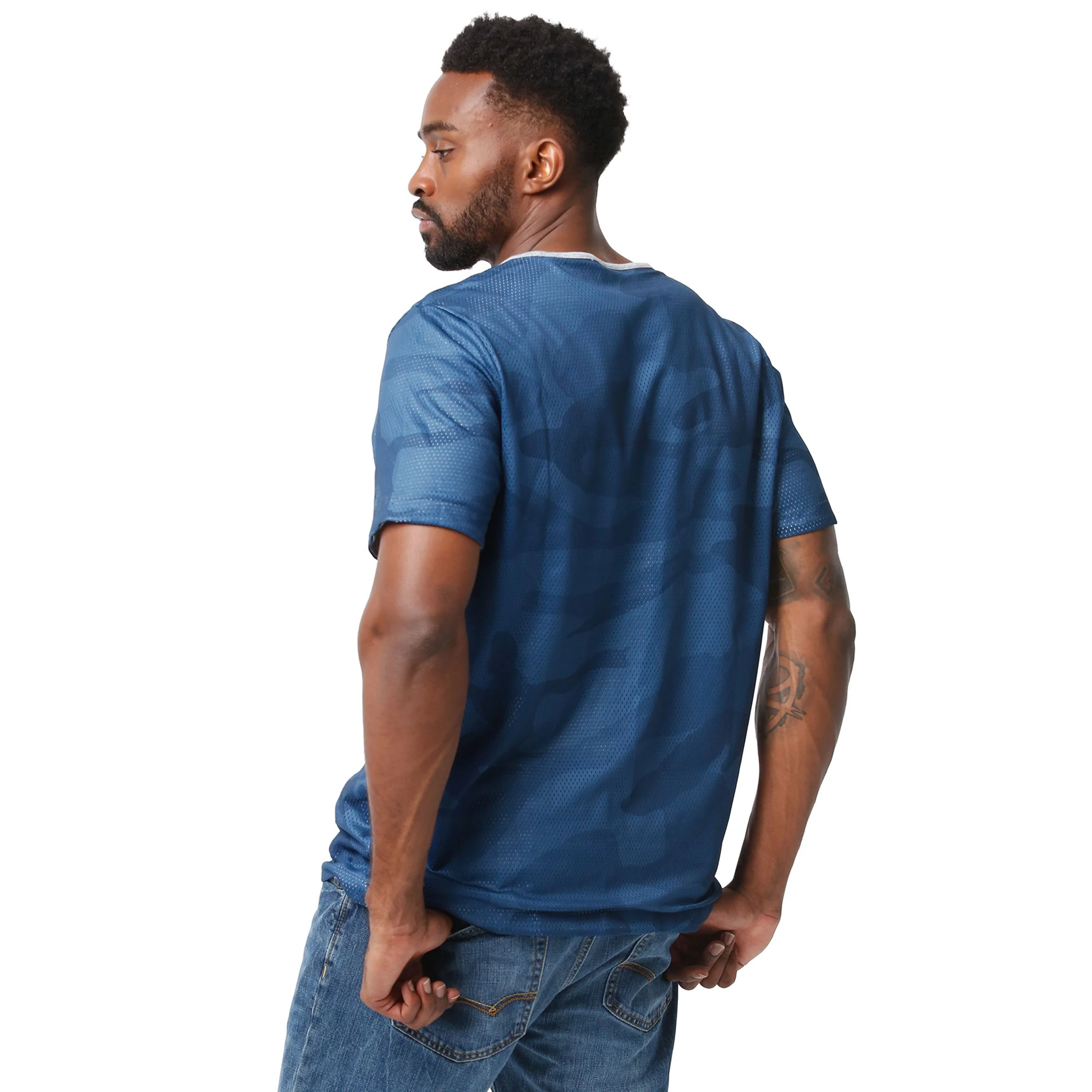 Dallas Cowboys NFL Mens Reversible Mesh Matchup T-Shirt - Image 4