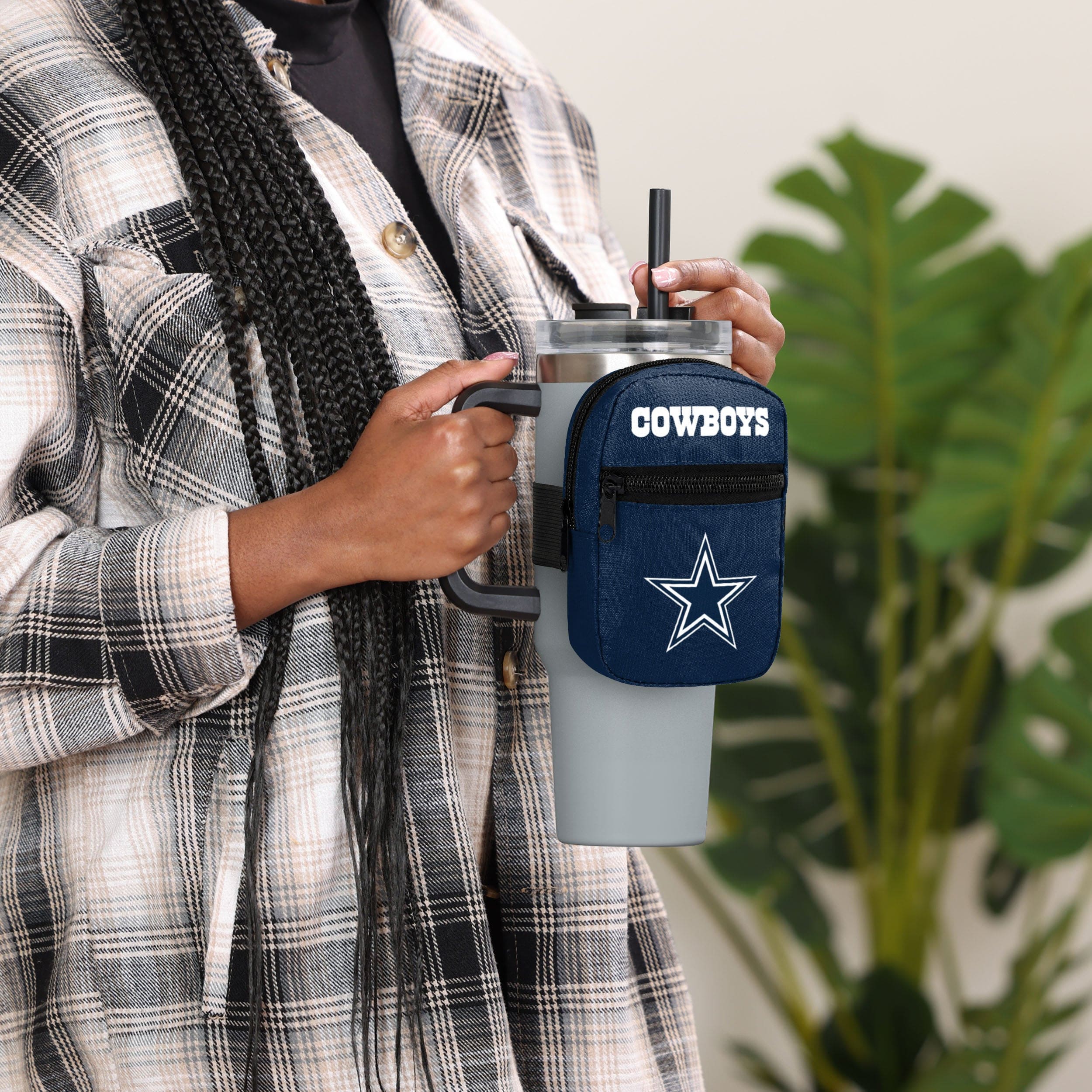 Dallas Cowboys NFL Primary Logo Tumbler Fanny Pack - Image 4