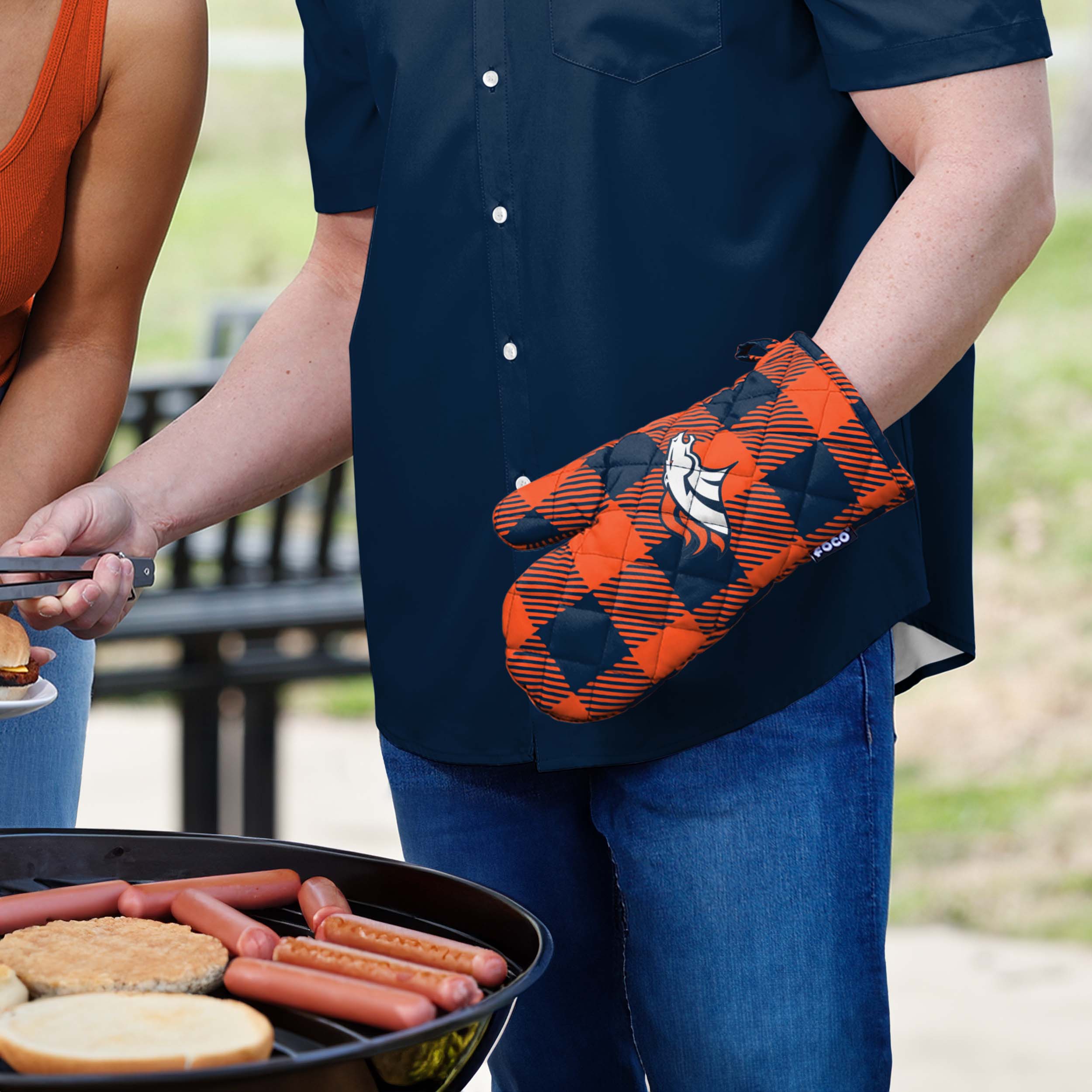 Denver Broncos NFL Plaid Oven Mitt - Image 3