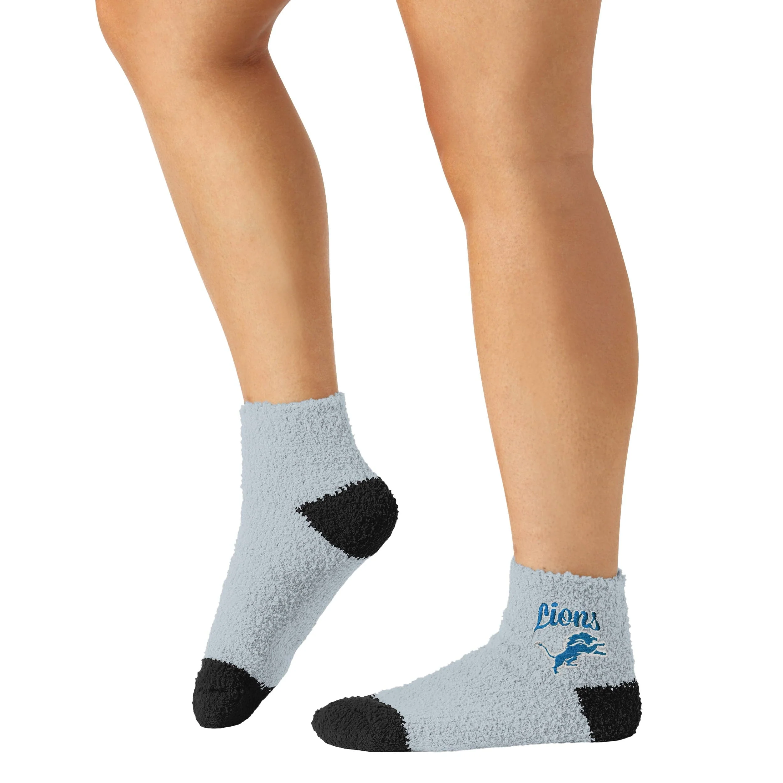 Detroit Lions NFL 2 Pack Womens Script Logo Fuzzy Ankle Socks - Image 3