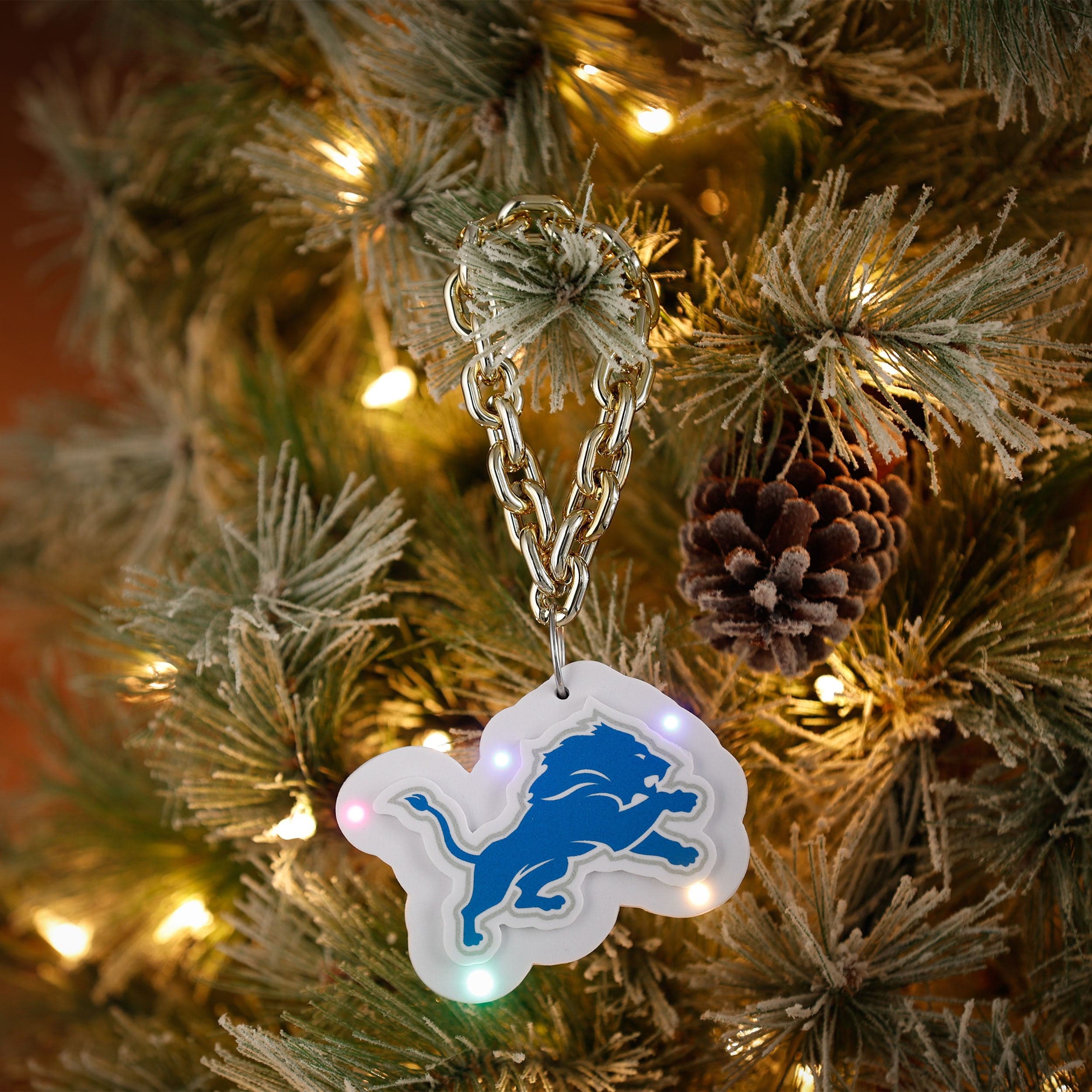 Detroit Lions NFL Big Logo Light Up Chain Ornament - Image 3