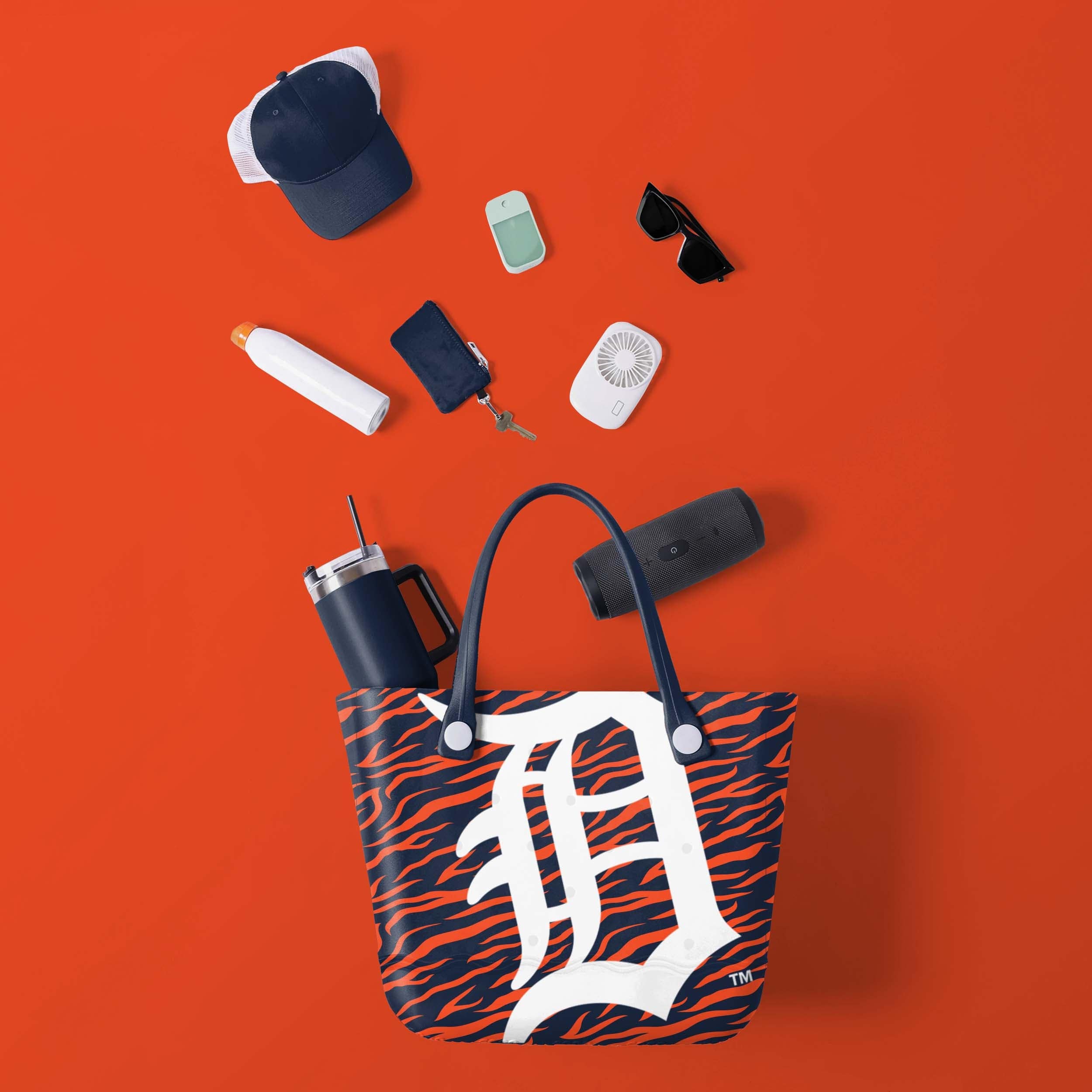 Detroit Tigers MLB Thematic Tailgate Tote Bag - Image 2