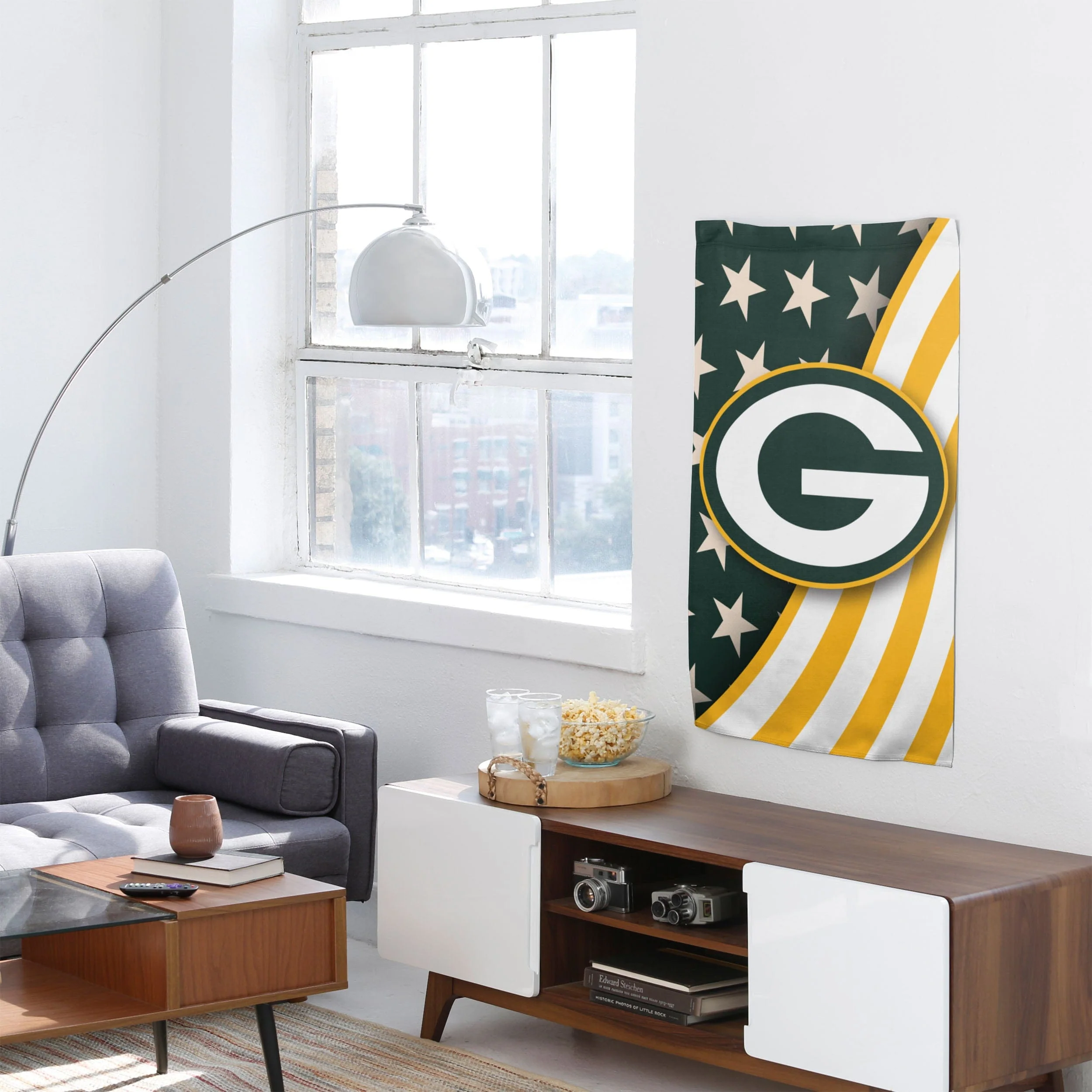 Green Bay Packers NFL Americana Vertical Flag - Image 4
