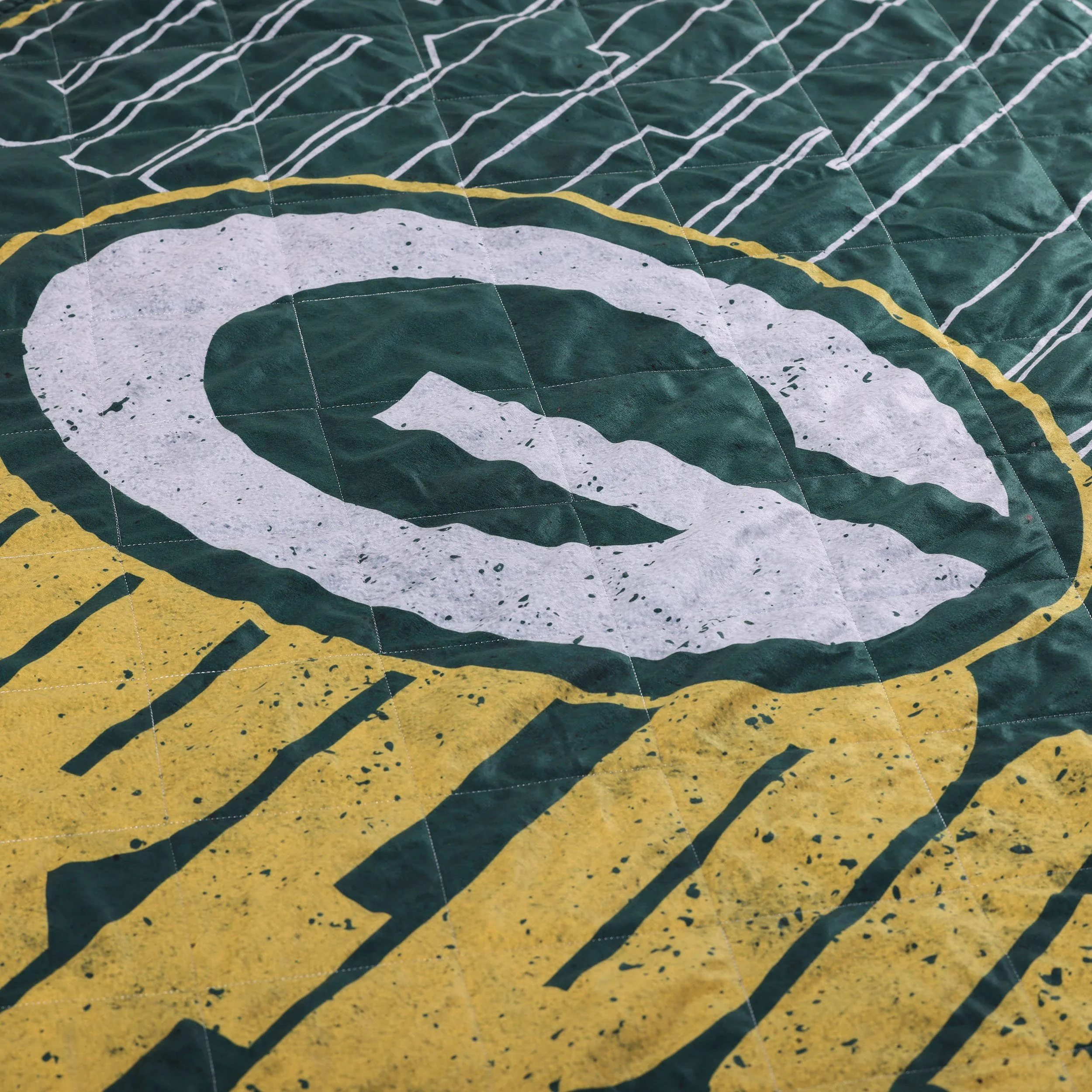 Green Bay Packers NFL Big Game Sherpa Lined Throw Blanket - Image 5