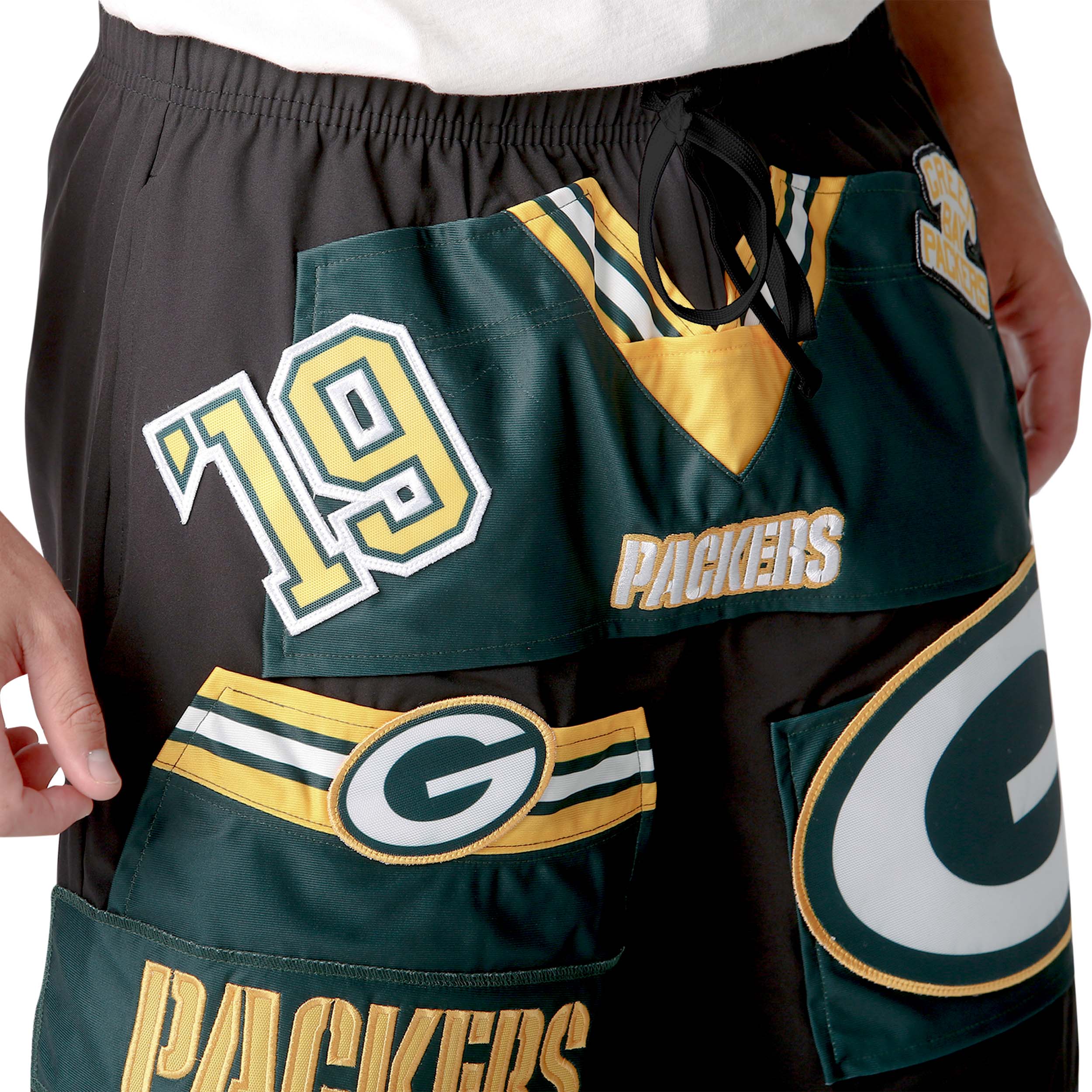Green Bay Packers NFL Mens Ultimate Uniform Shorts - Image 4