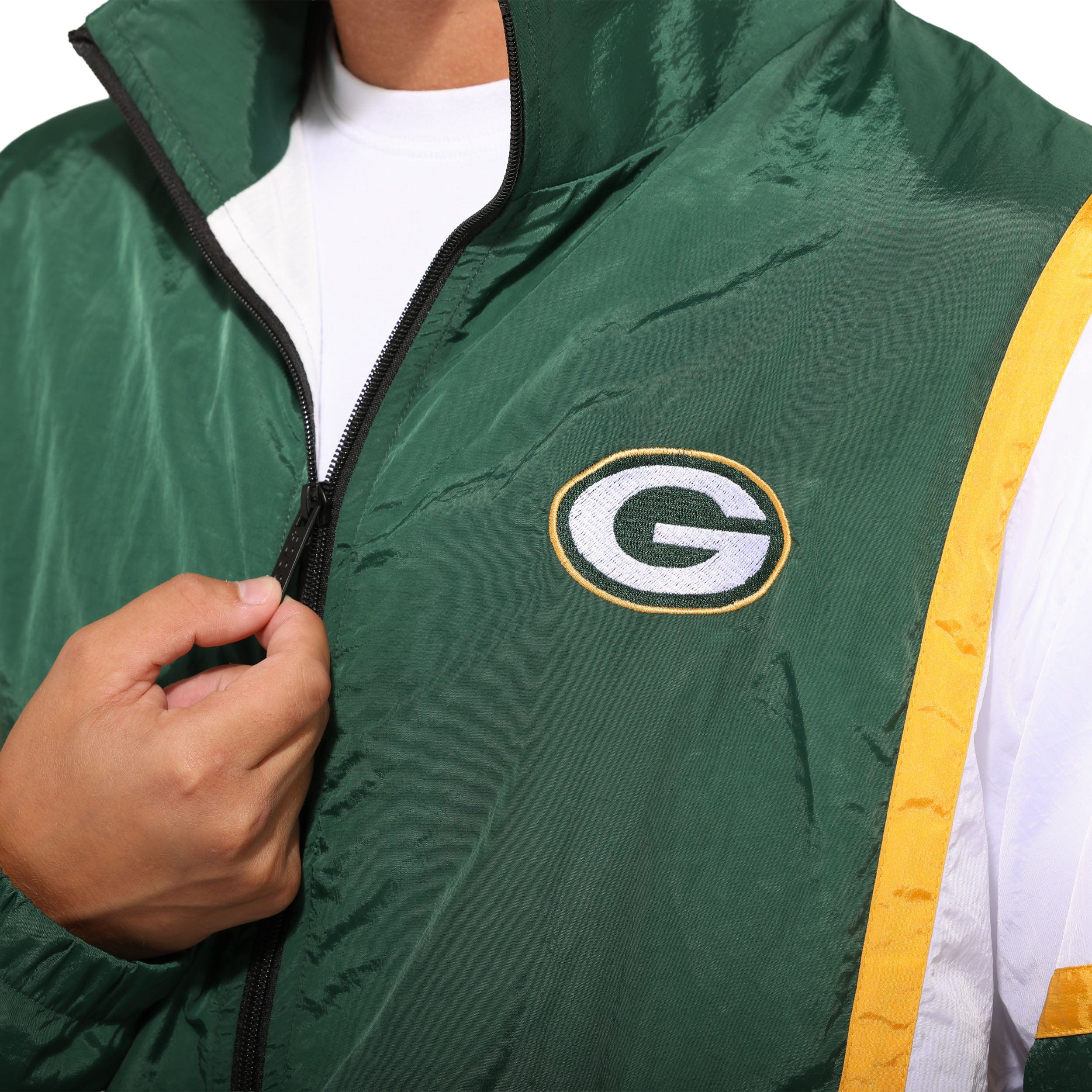 Green Bay Packers NFL Nylon Crinkle Gameday Jacket - Image 3