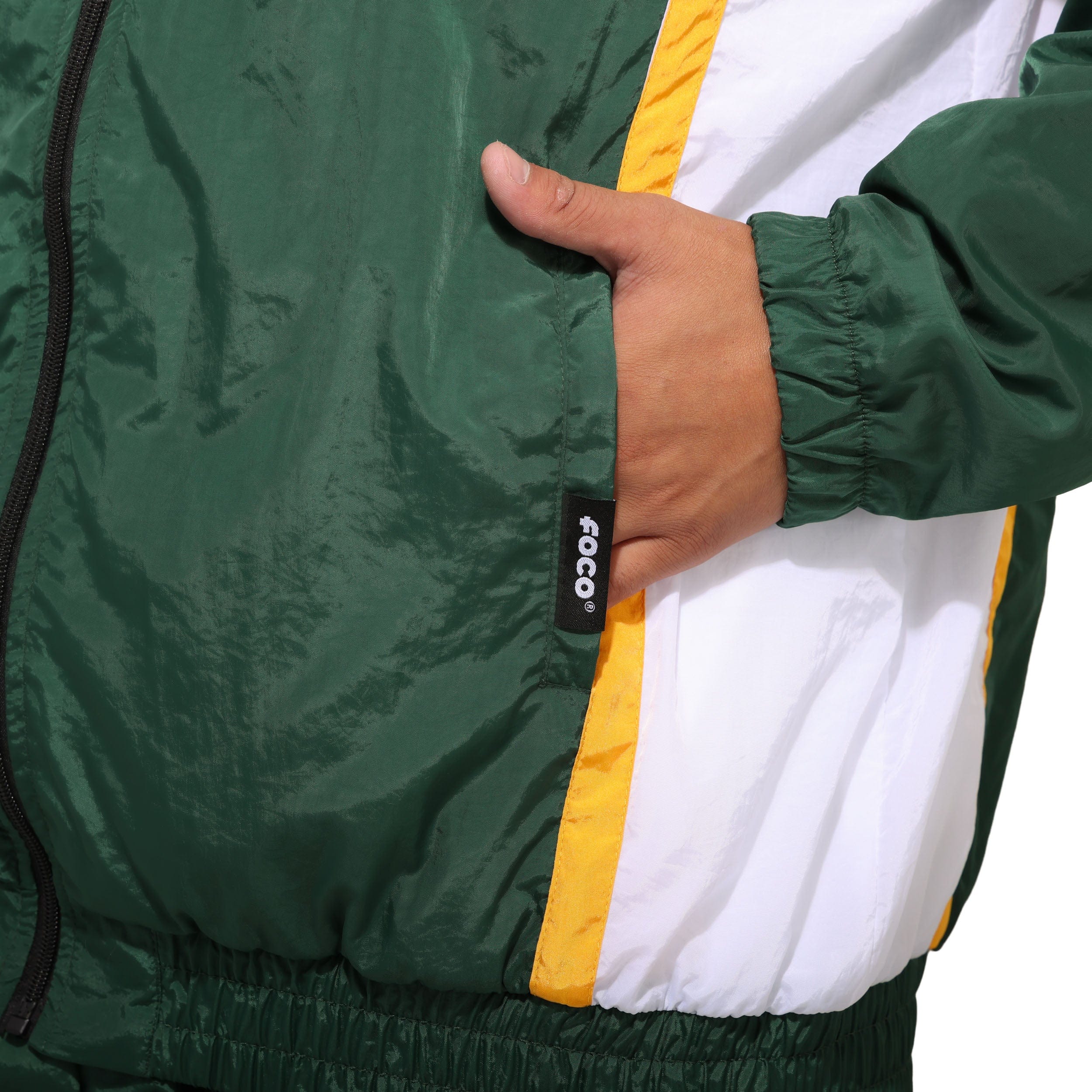 Green Bay Packers NFL Nylon Crinkle Gameday Jacket - Image 4