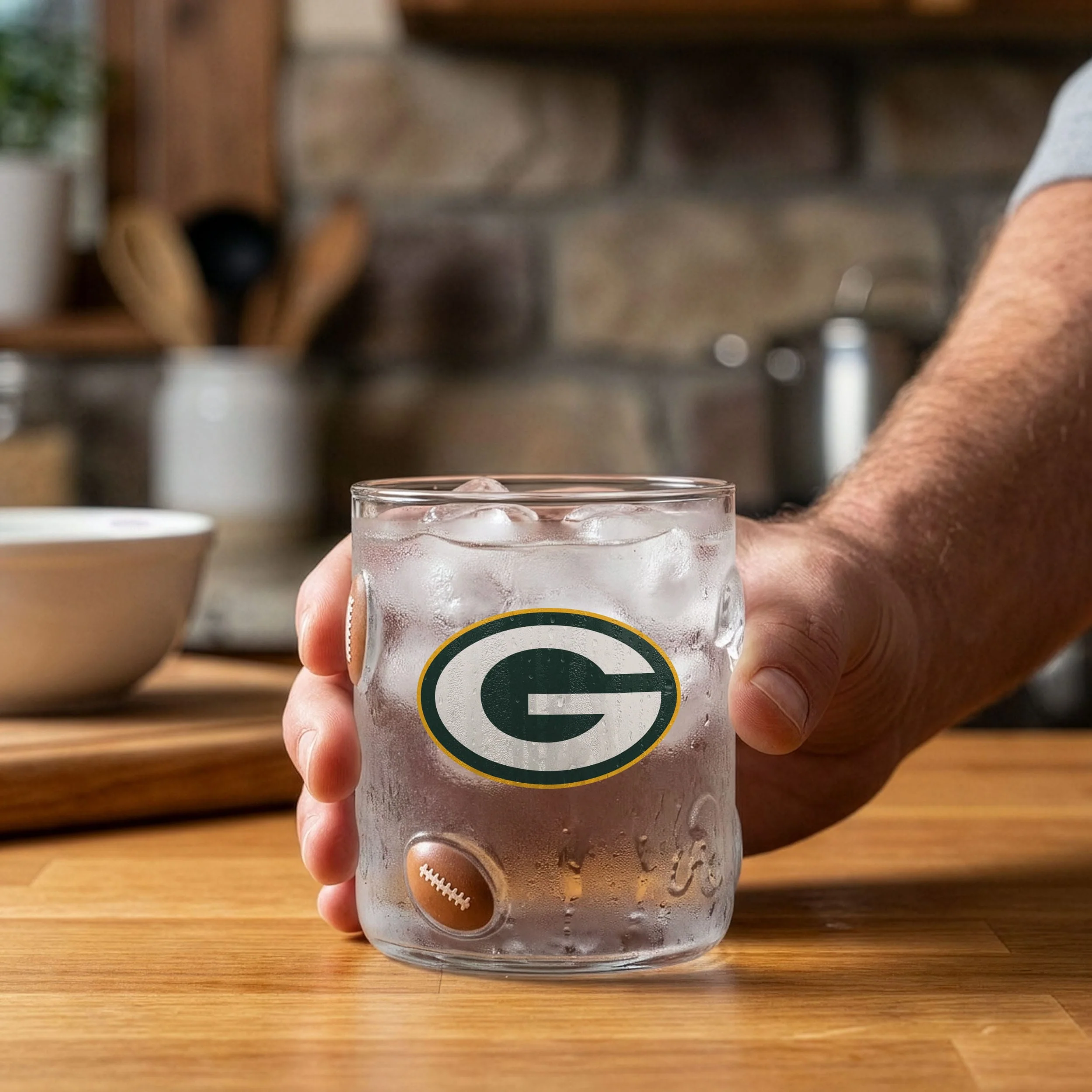 Green Bay Packers NFL Team Logo 17 oz Glass Cup (PREORDER - SHIPS MID JUNE) - Image 3