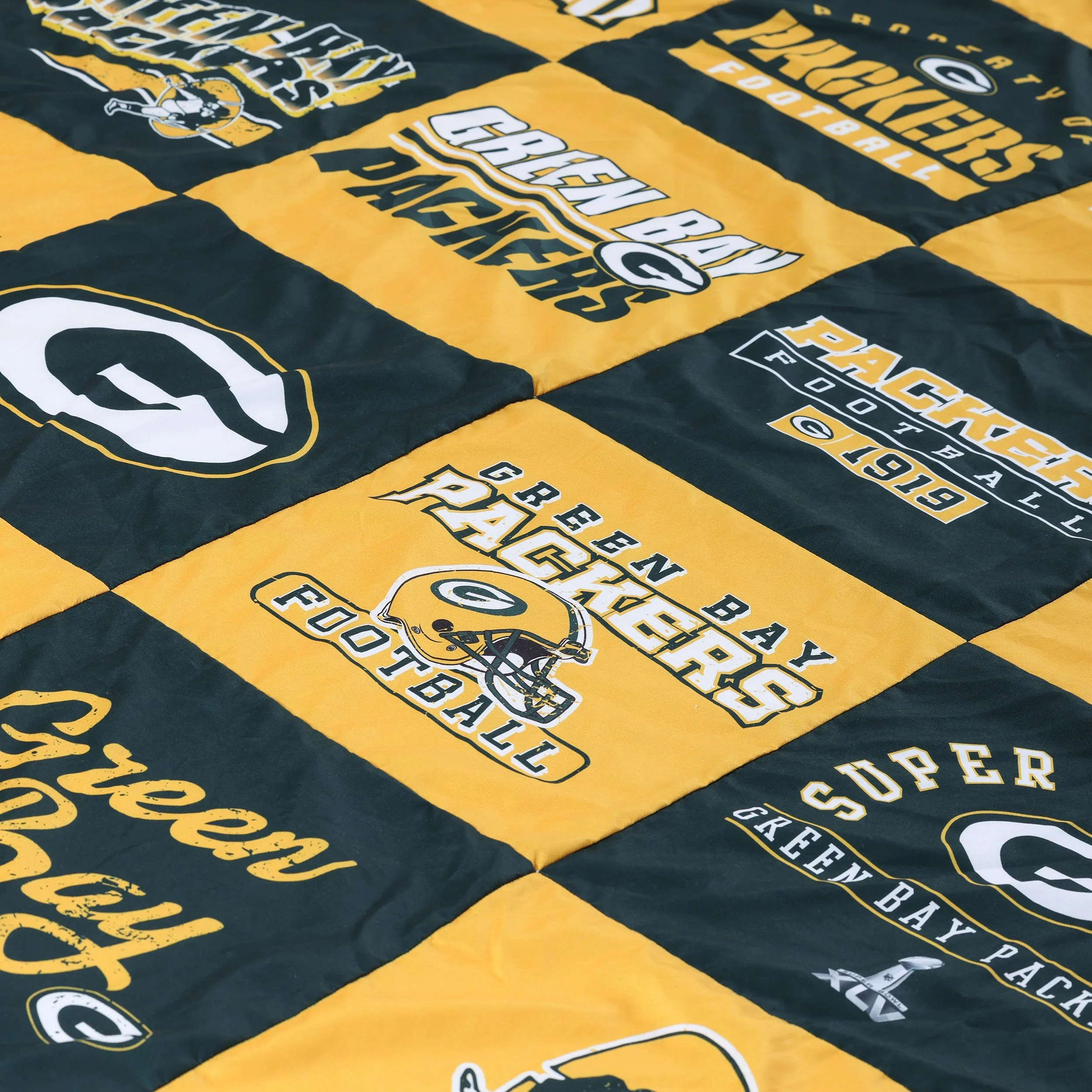 Green Bay Packers NFL Team Pride Patches Quilt - Image 5