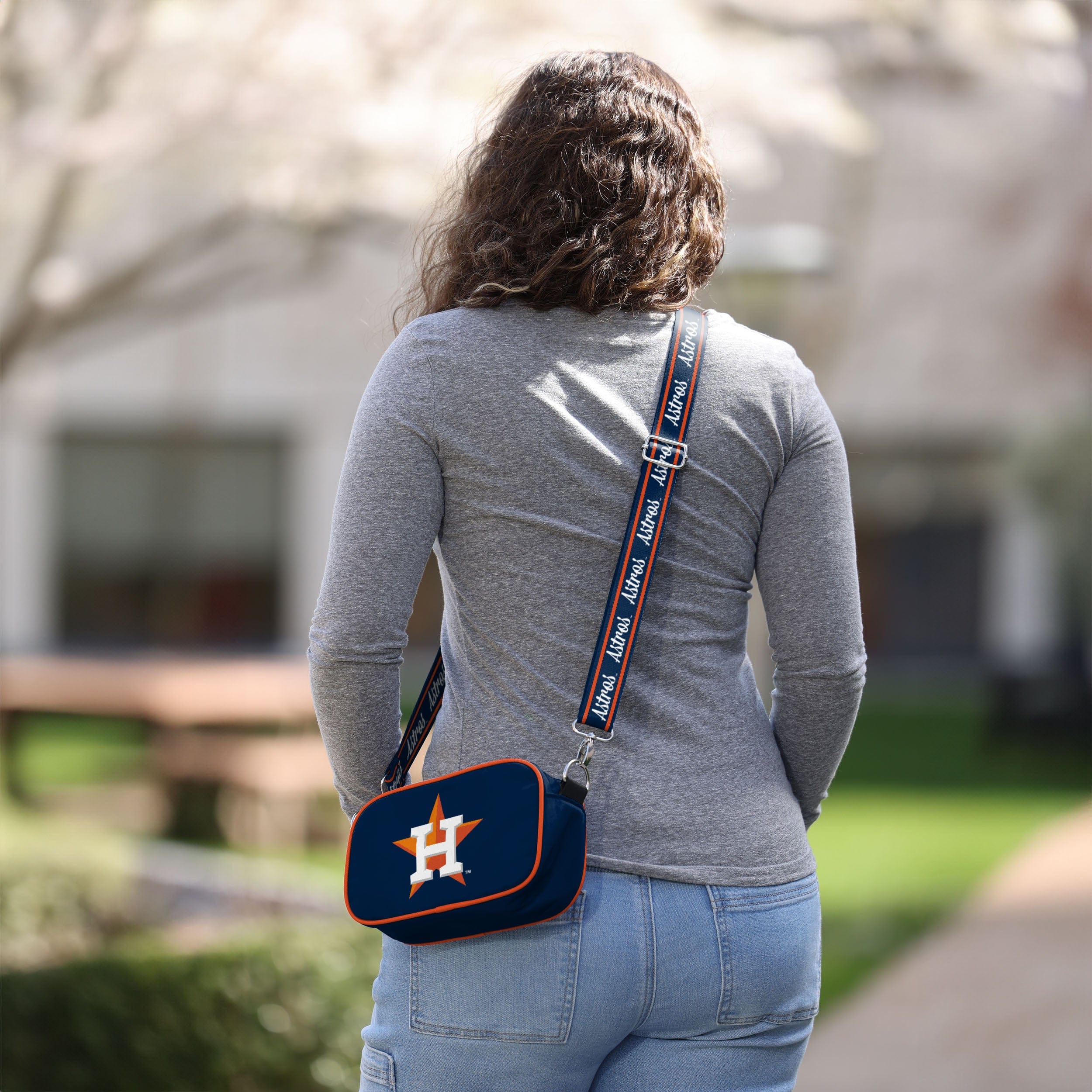 Houston Astros MLB Team Logo Crossbody Bag - Image 3