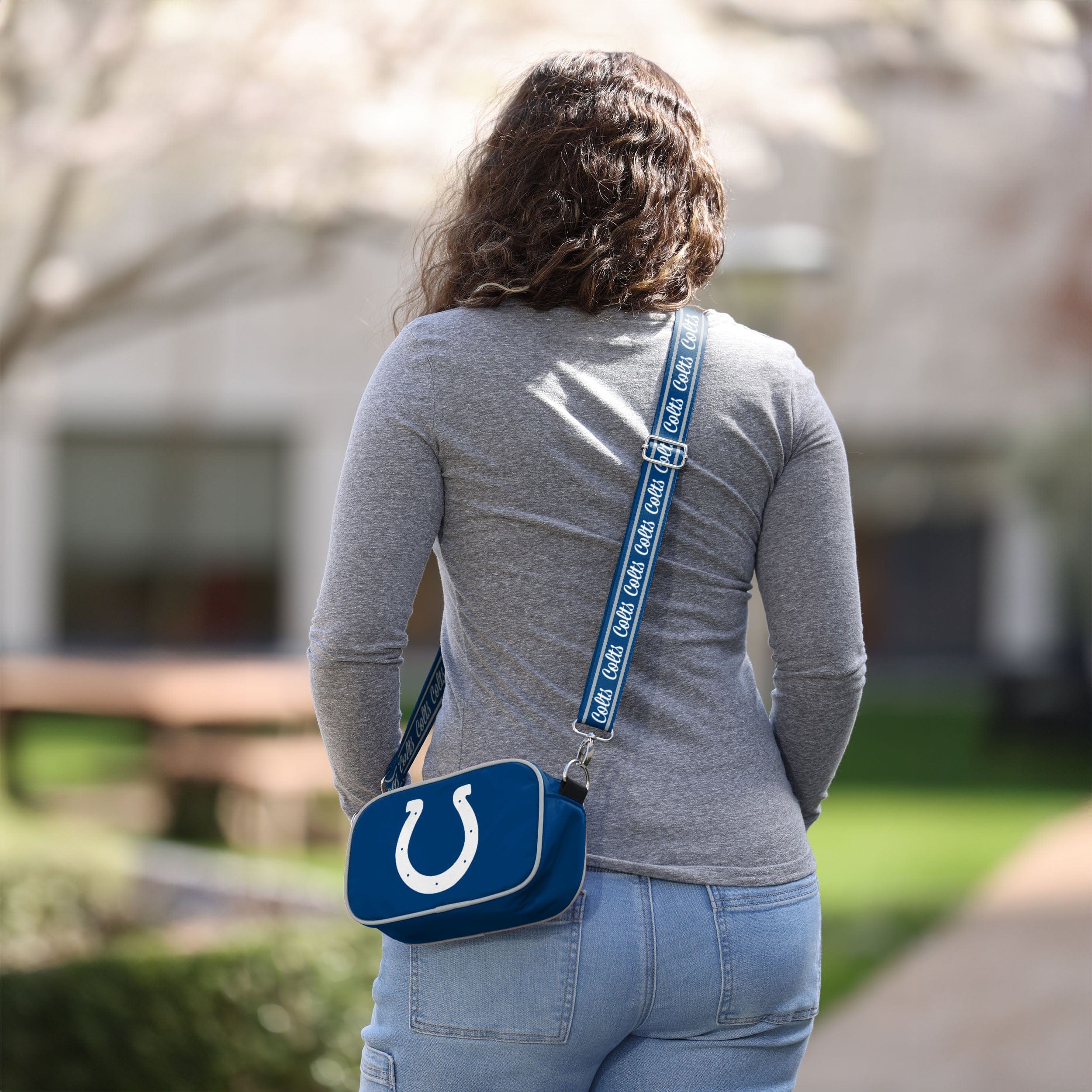 Indianapolis Colts NFL Team Logo Crossbody Bag - Image 3