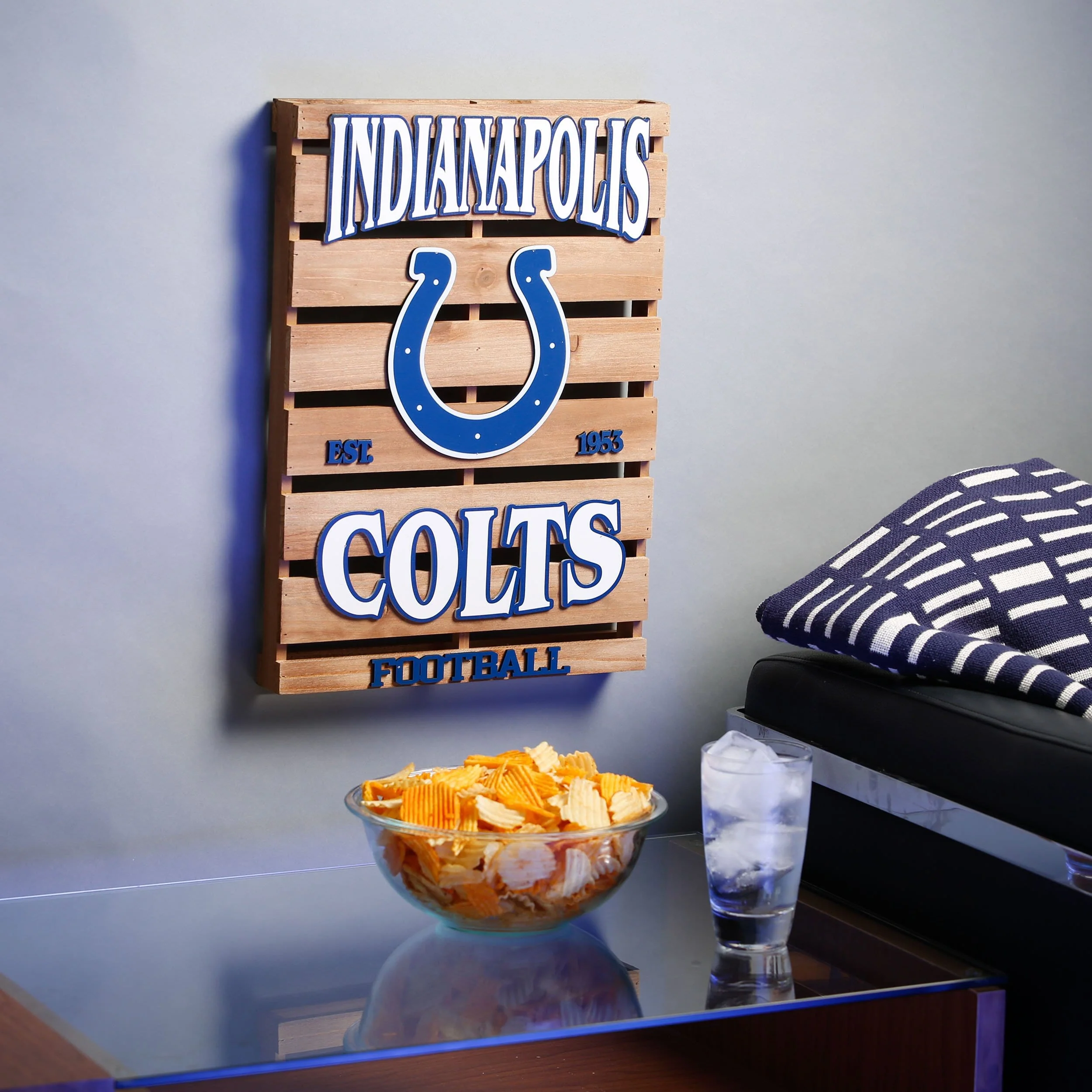 Indianapolis Colts NFL Wood Pallet Sign - Image 2