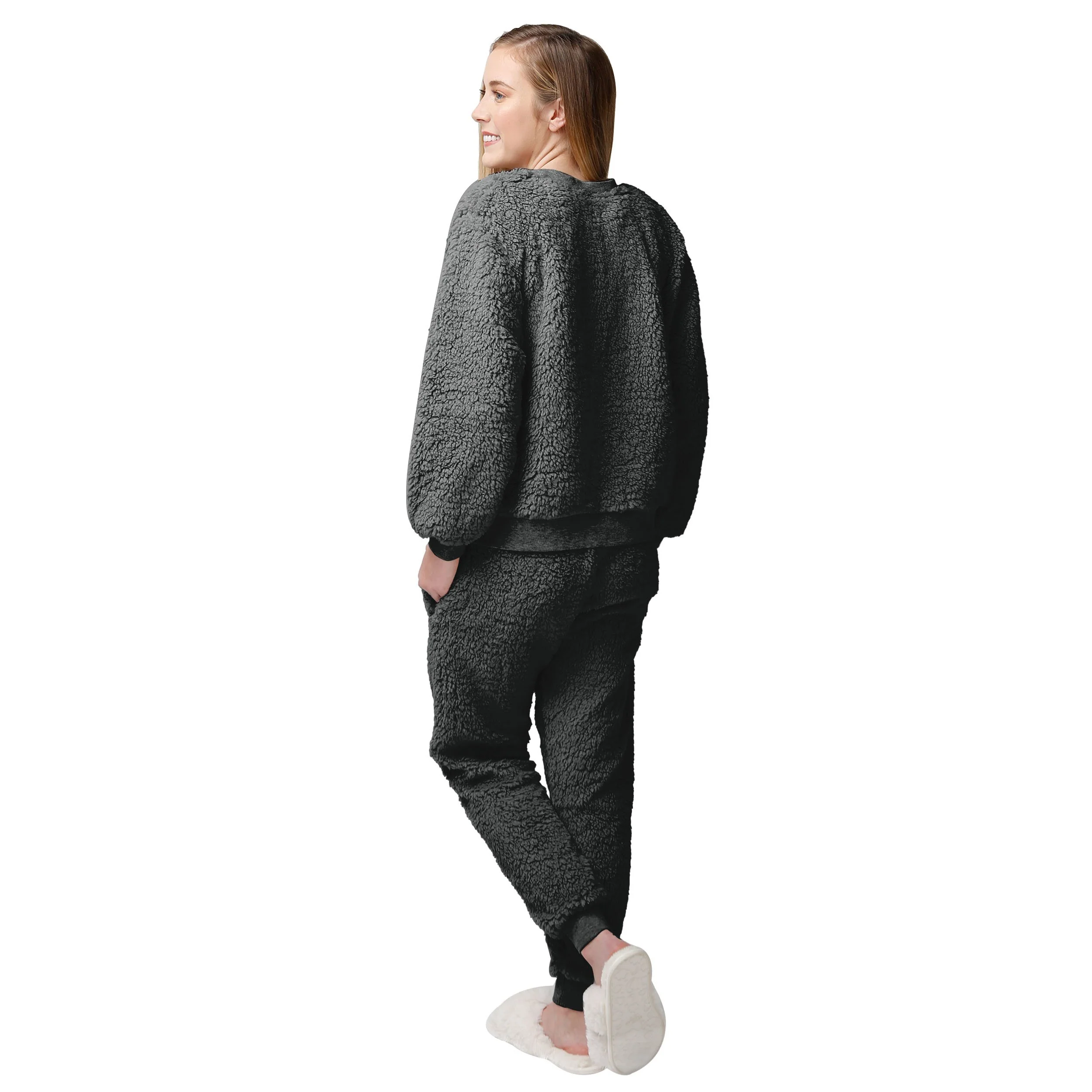 Iowa Hawkeyes NCAA Womens Sherpa Lounge Set - Image 2