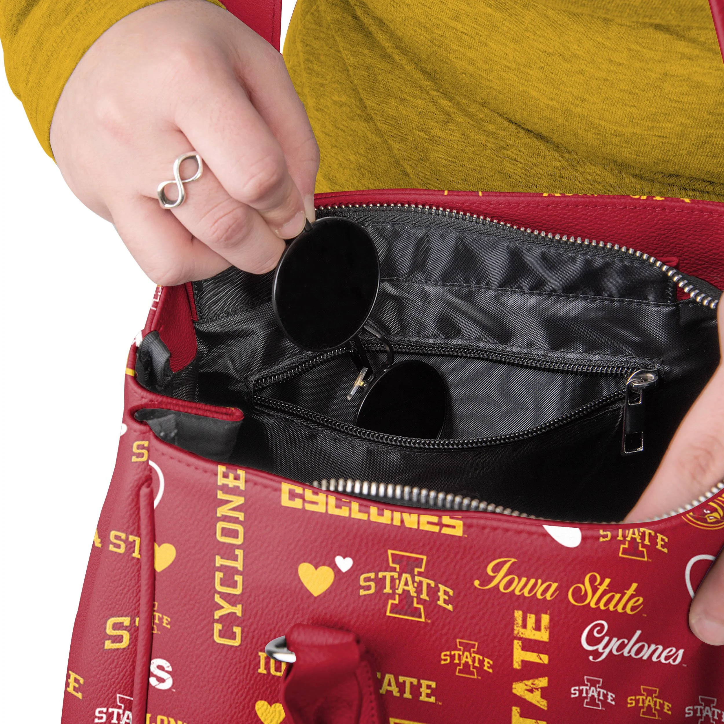 Iowa State Cyclones NCAA Logo Love Purse - Image 3