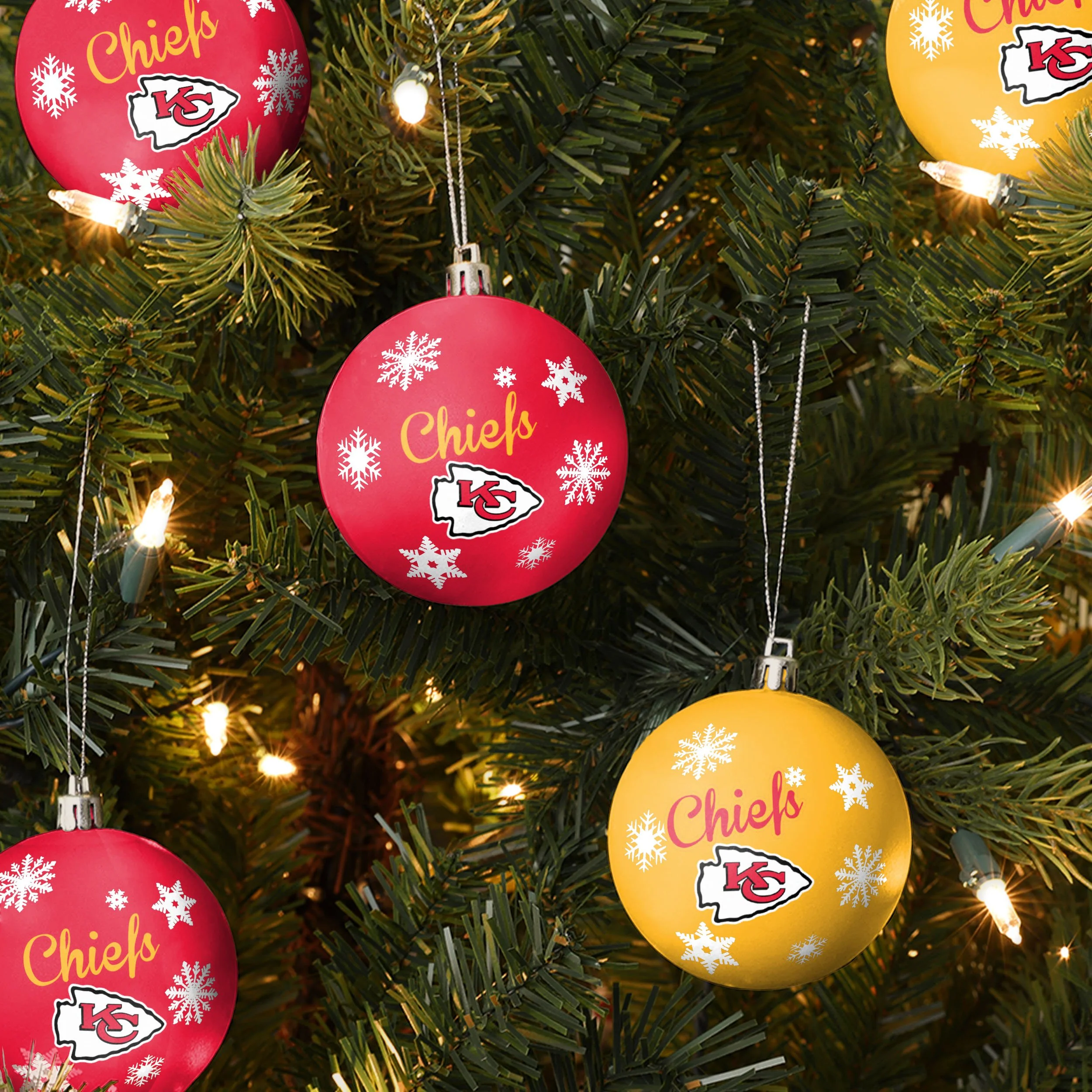 Kansas City Chiefs NFL 5 Pack Shatterproof Ball Ornament Set - Image 2
