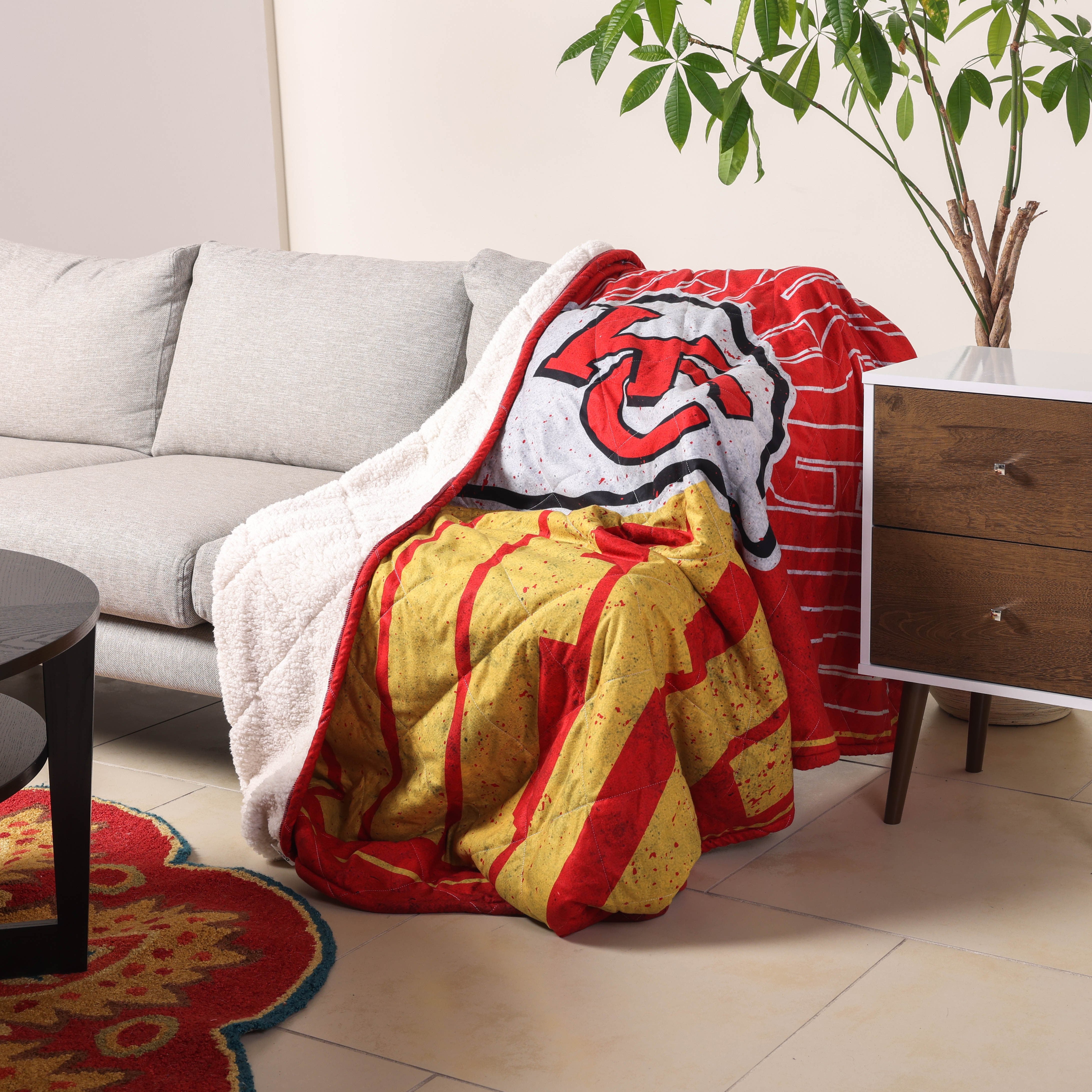 Kansas City Chiefs NFL Big Game Sherpa Lined Throw Blanket - Image 2