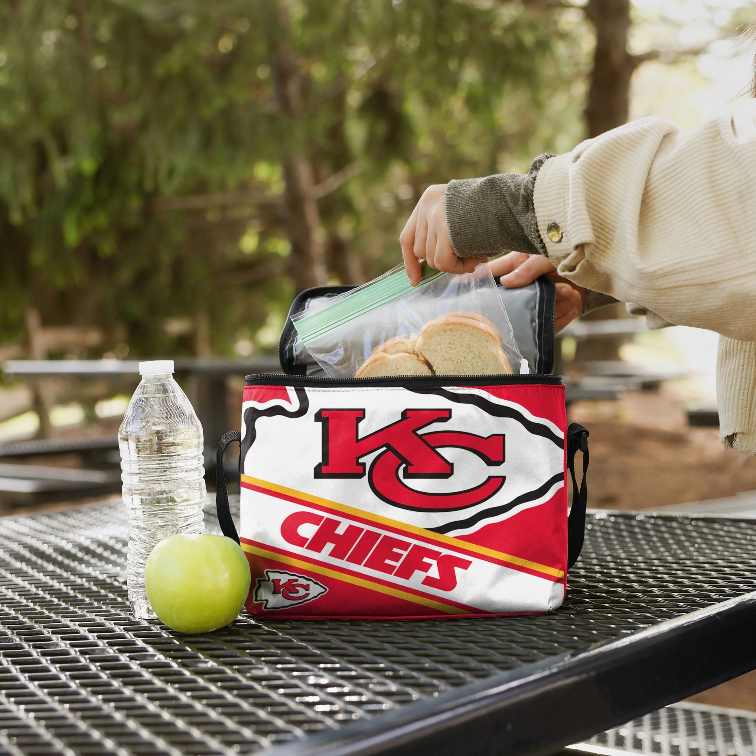 Kansas City Chiefs NFL Big Logo Stripe 6 Pack Cooler - Image 3