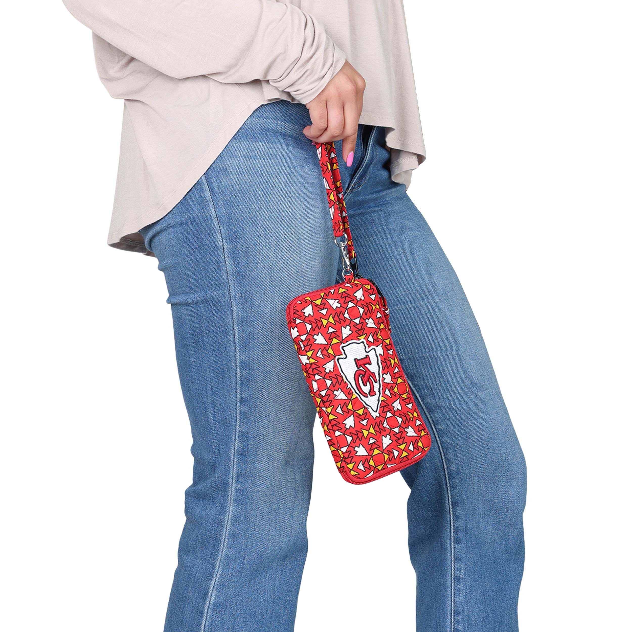 Kansas City Chiefs NFL Quilted Printed Wristlet - Image 2
