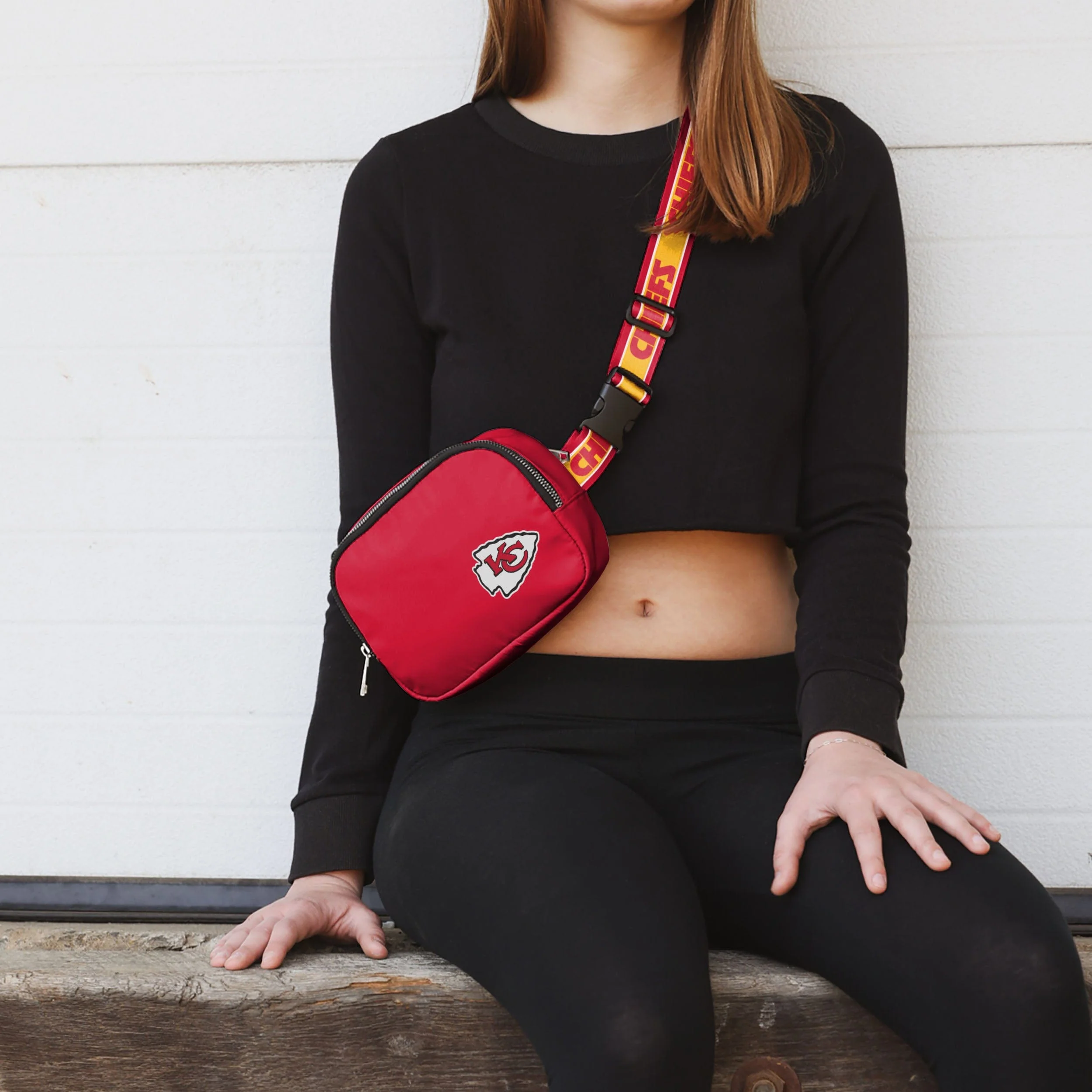 Kansas City Chiefs NFL Team Wordmark Crossbody Belt Bag - Image 3