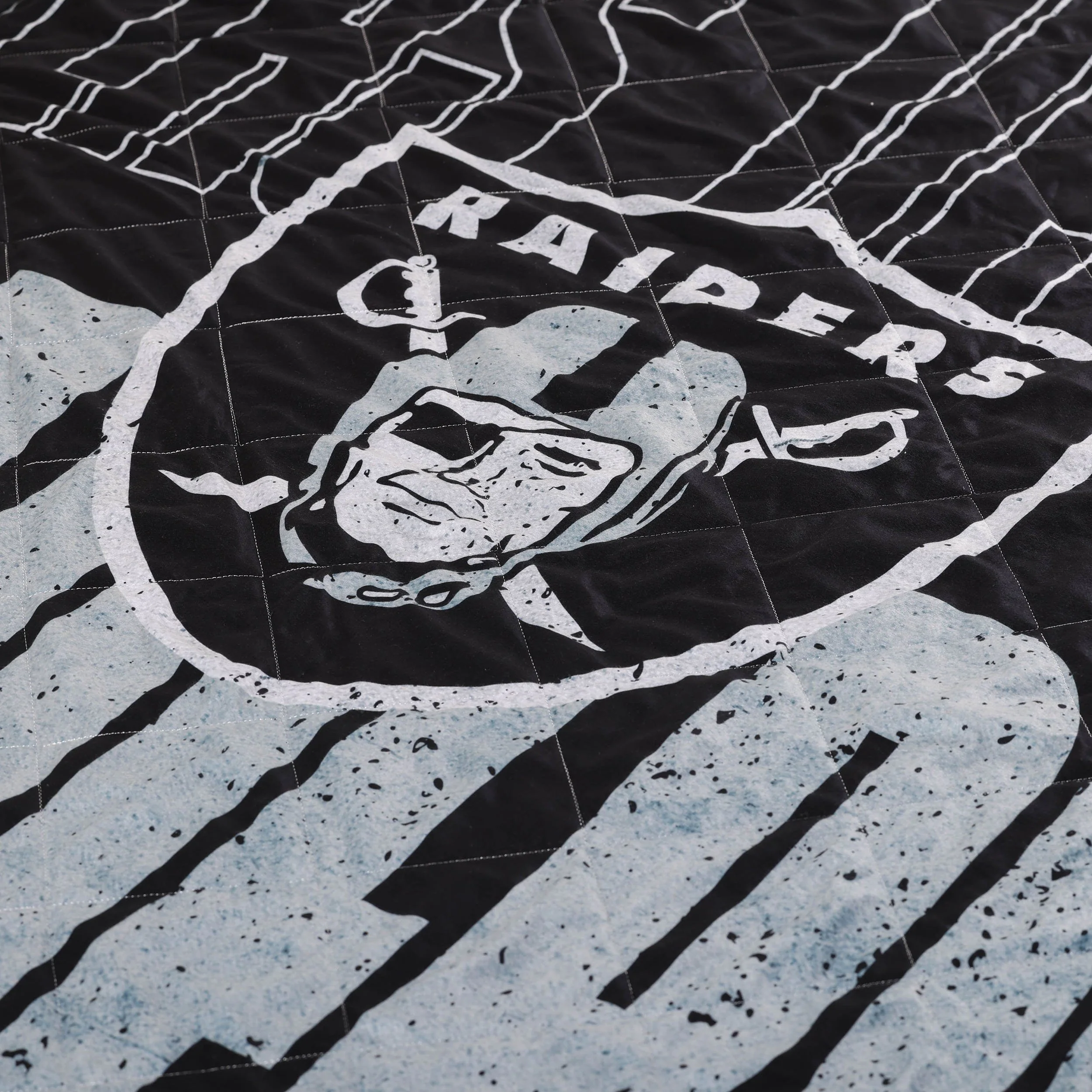 Las Vegas Raiders NFL Big Game Sherpa Lined Throw Blanket - Image 5
