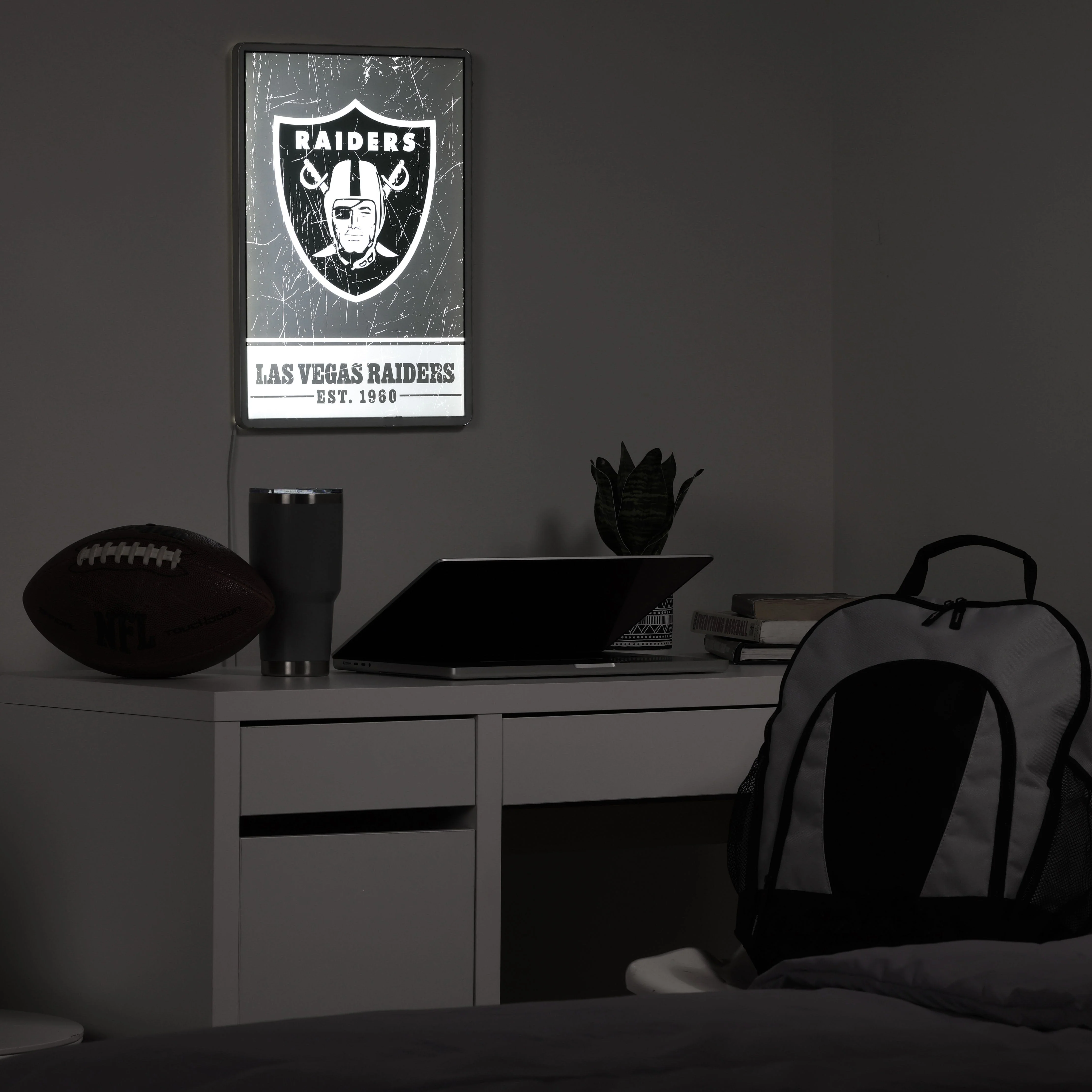 Las Vegas Raiders NFL Big Logo Backlit Sign - Image 3