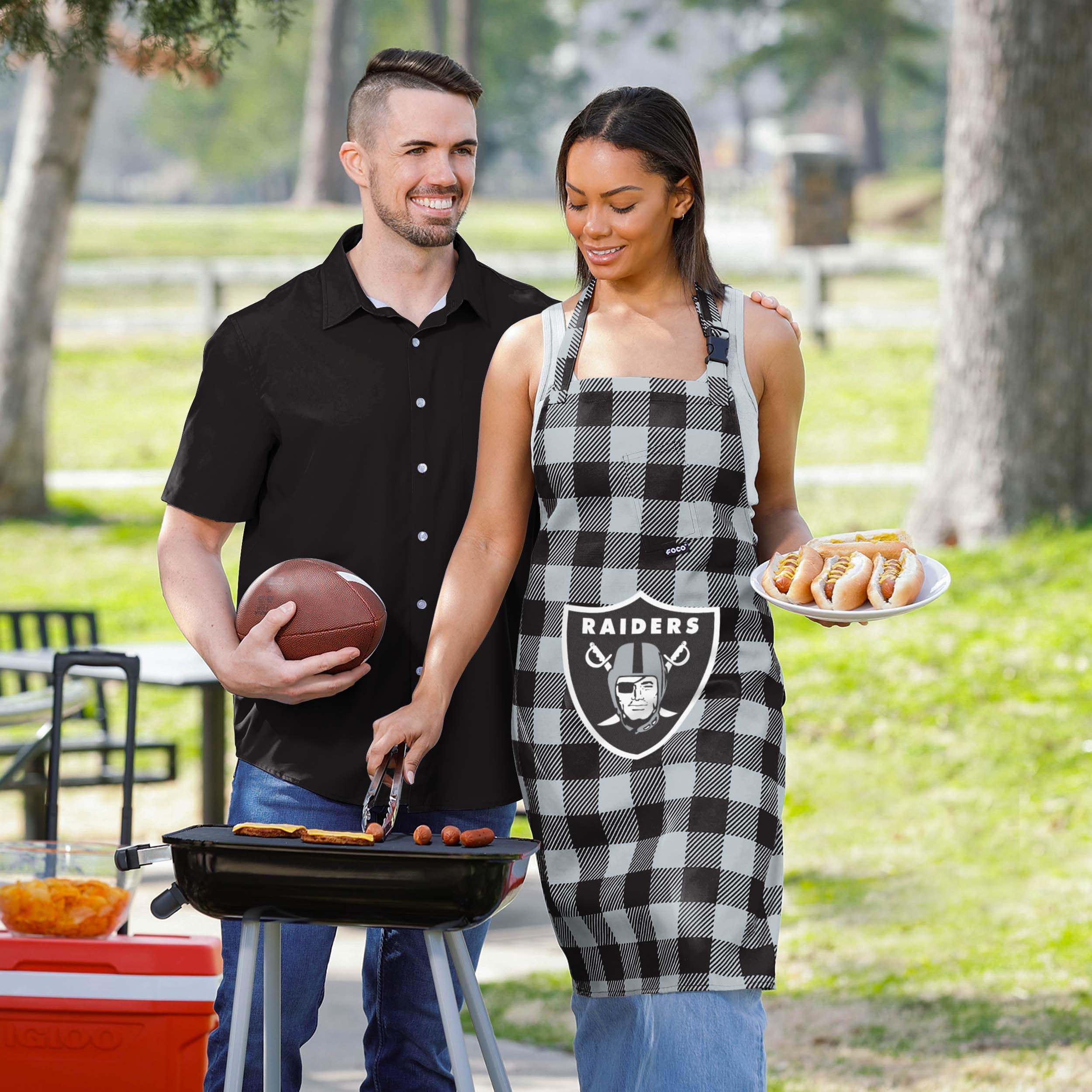 Las Vegas Raiders NFL Plaid Apron - Image 5