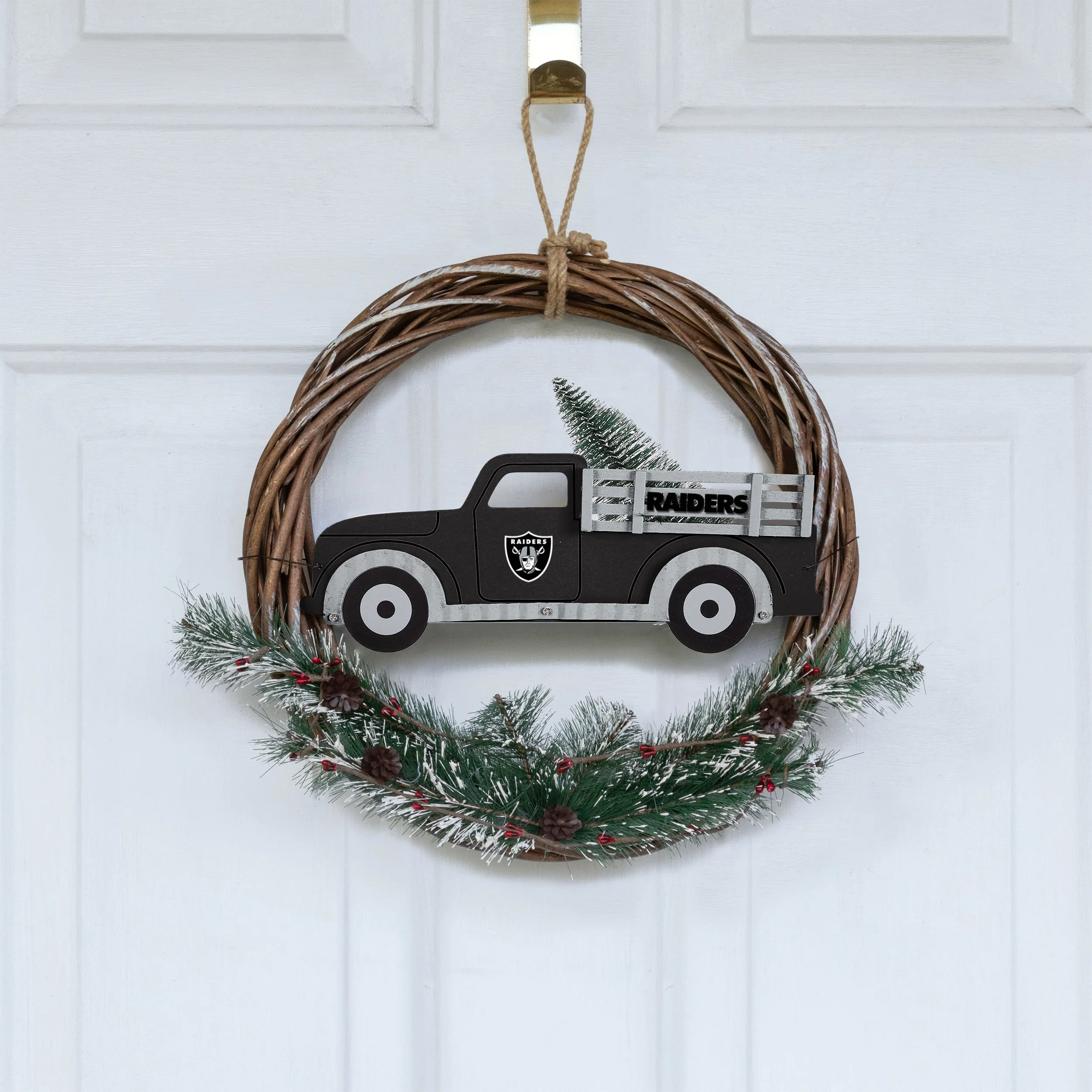 Las Vegas Raiders NFL Wreath With Truck - Image 2