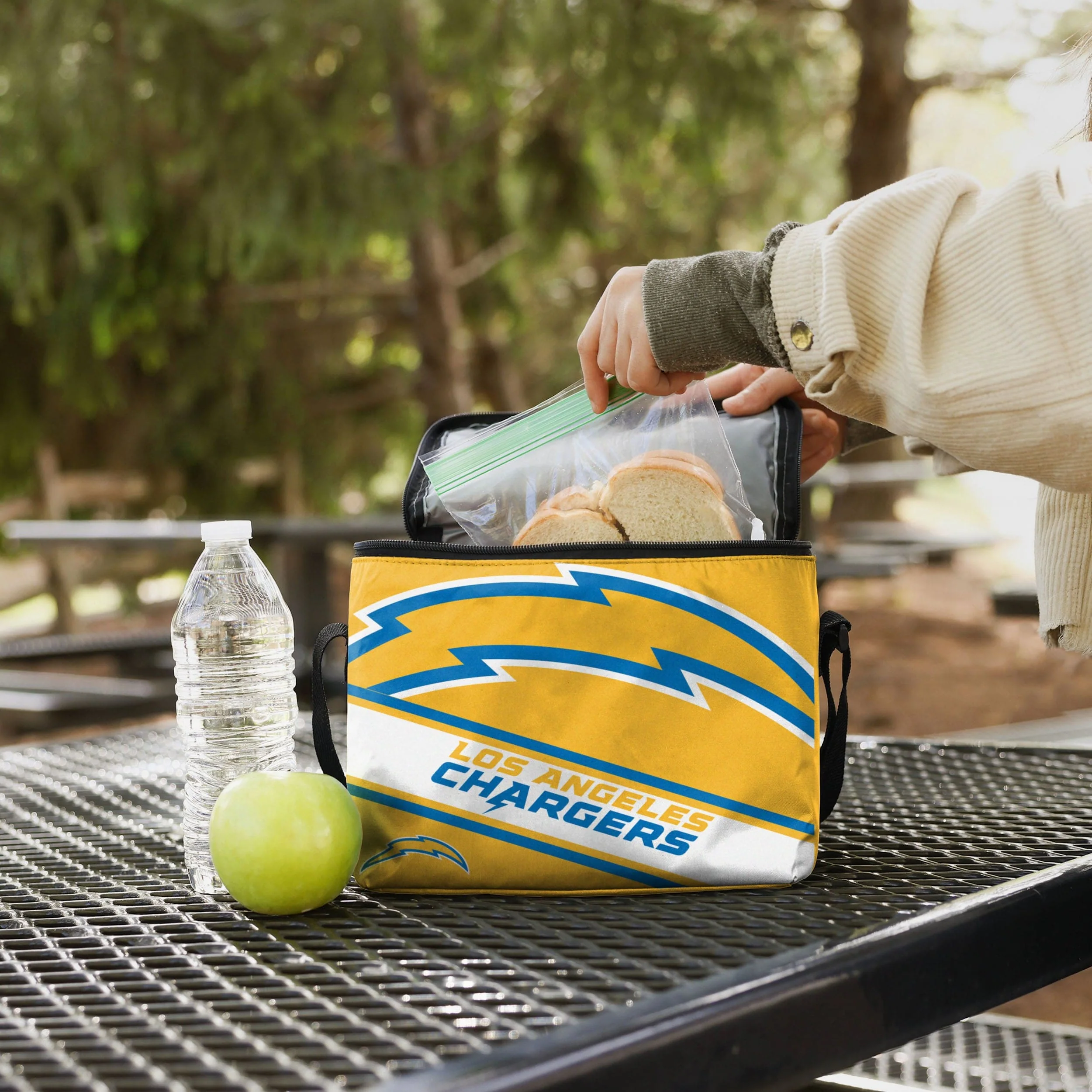 Los Angeles Chargers NFL Big Logo Stripe 6 Pack Cooler - Image 3