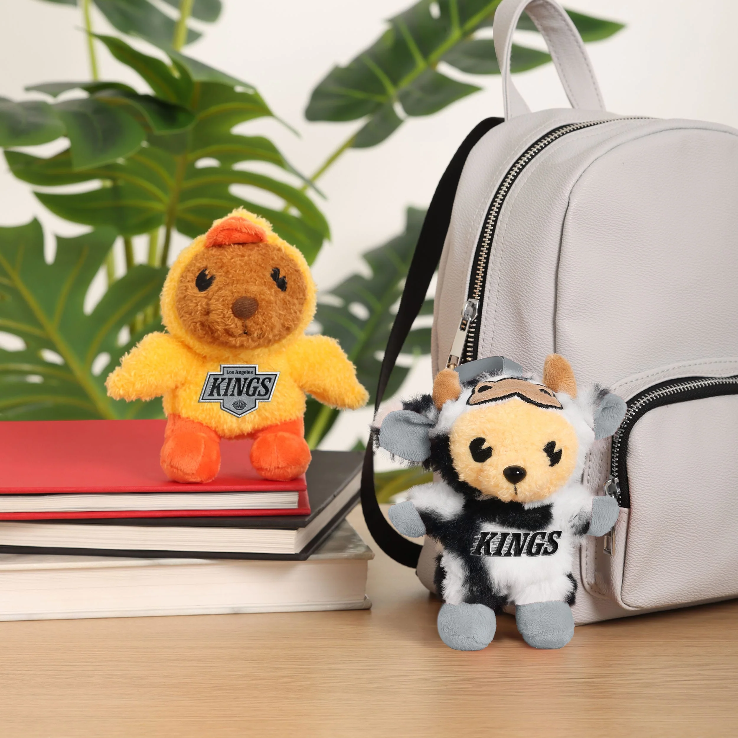 Los Angeles Kings NHL FOOCOOS Plush Bag Charm Keychain Blind Box Series 1 (PREORDER - SHIPS MID JULY) - Image 4