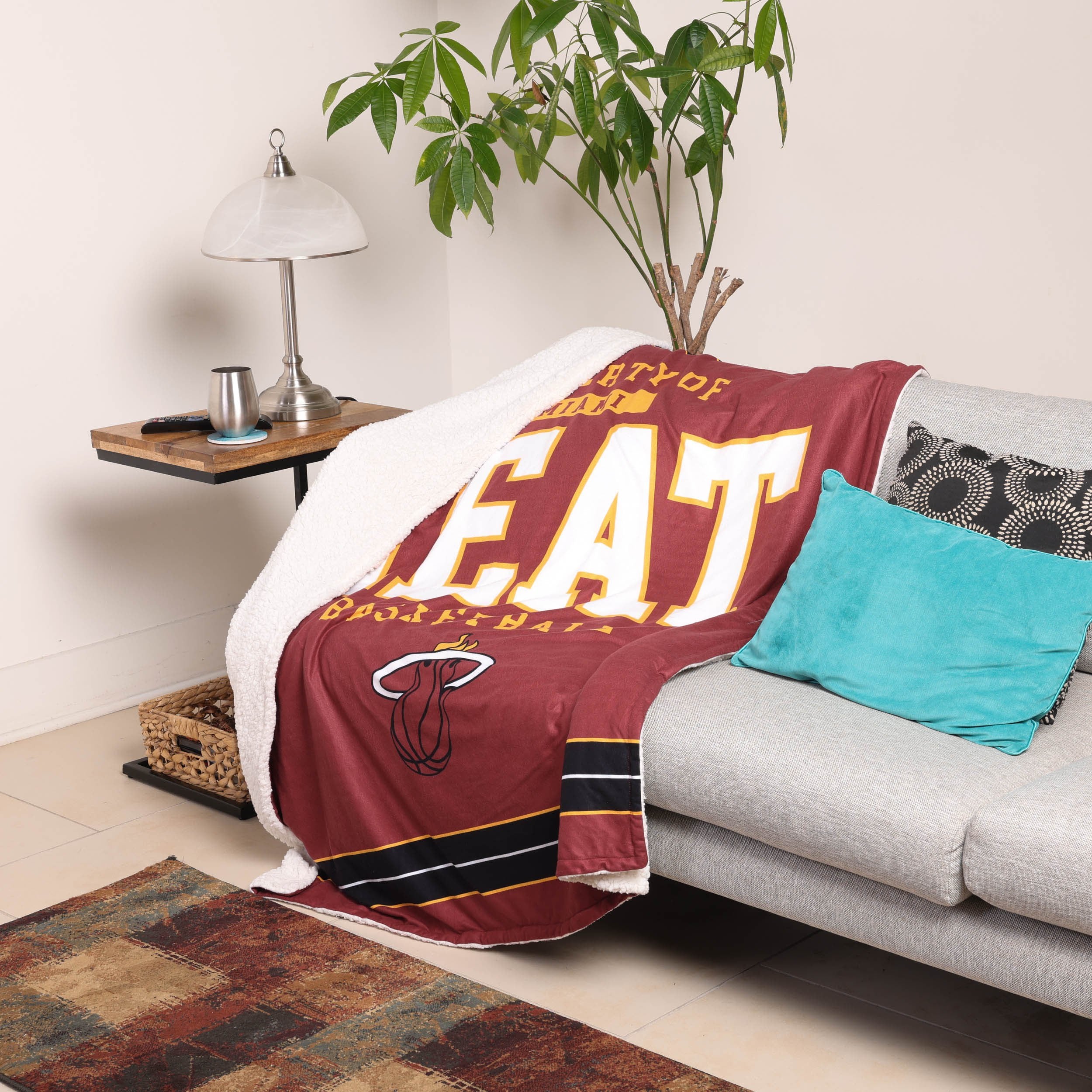 Miami Heat NBA Team Property Sherpa Plush Throw Blanket - Image 2