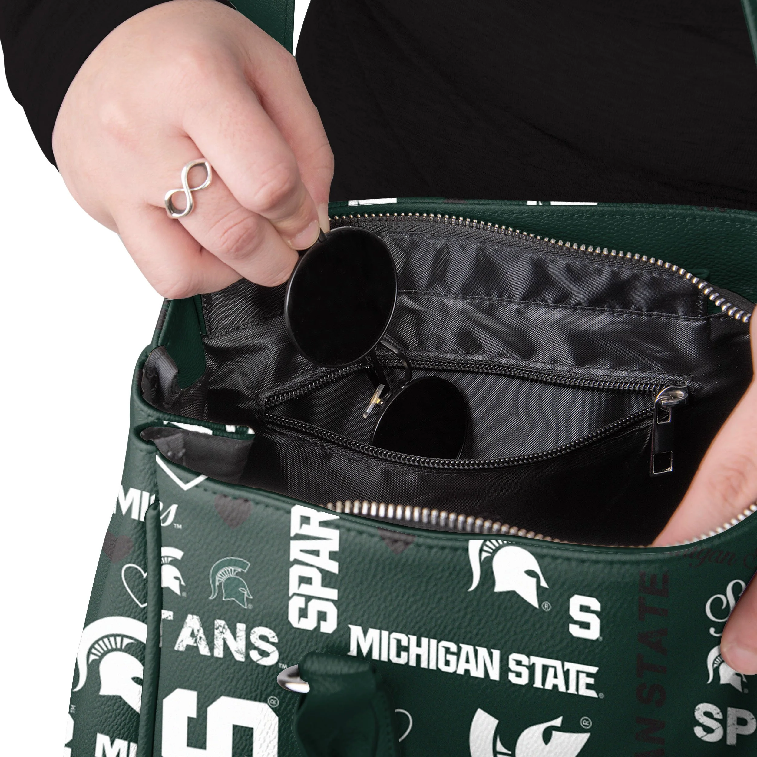 Michigan State Spartans NCAA Logo Love Purse - Image 3