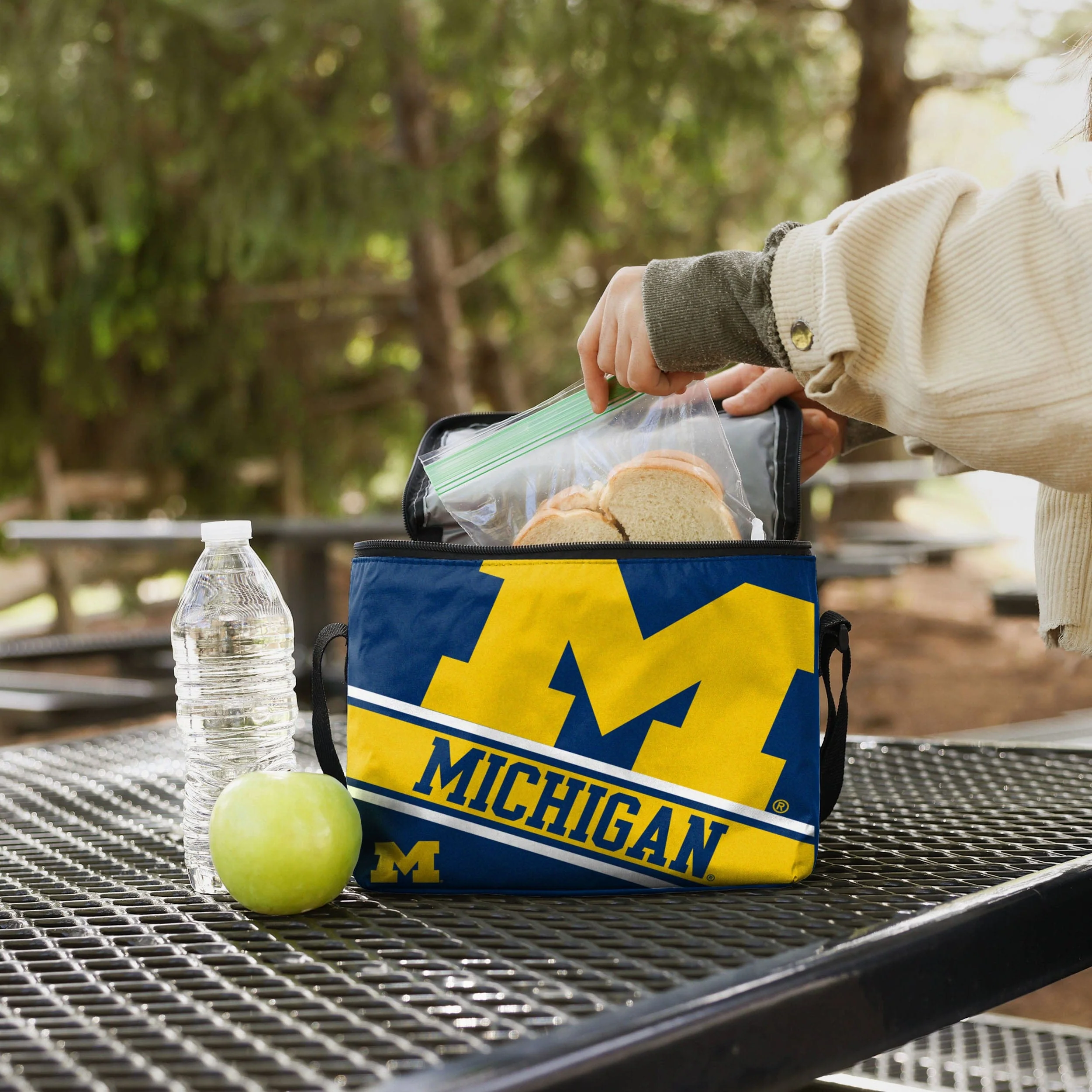 Michigan Wolverines NCAA Big Logo Stripe 6 Pack Cooler - Image 3