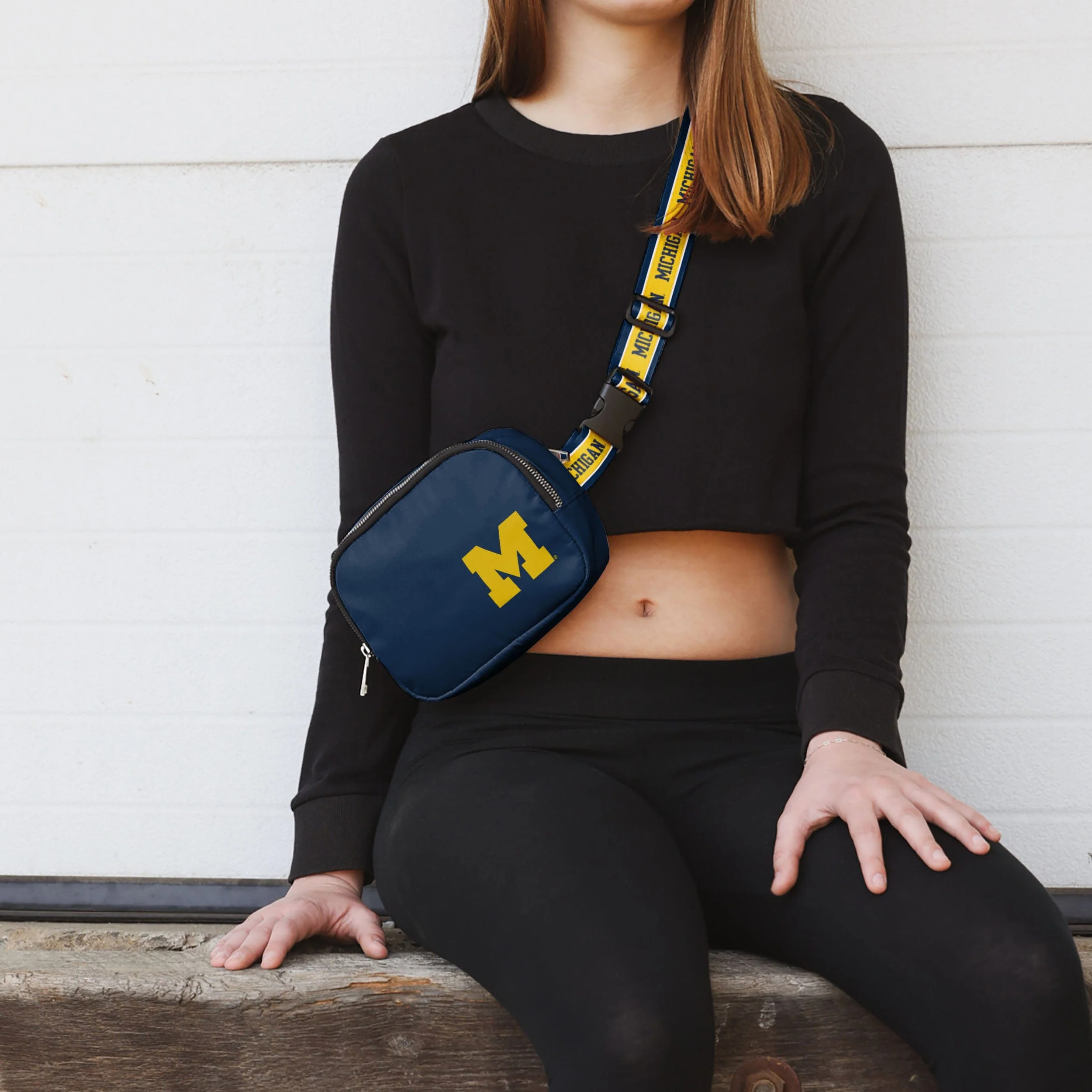 Michigan Wolverines NCAA Team Wordmark Crossbody Belt Bag - Image 3