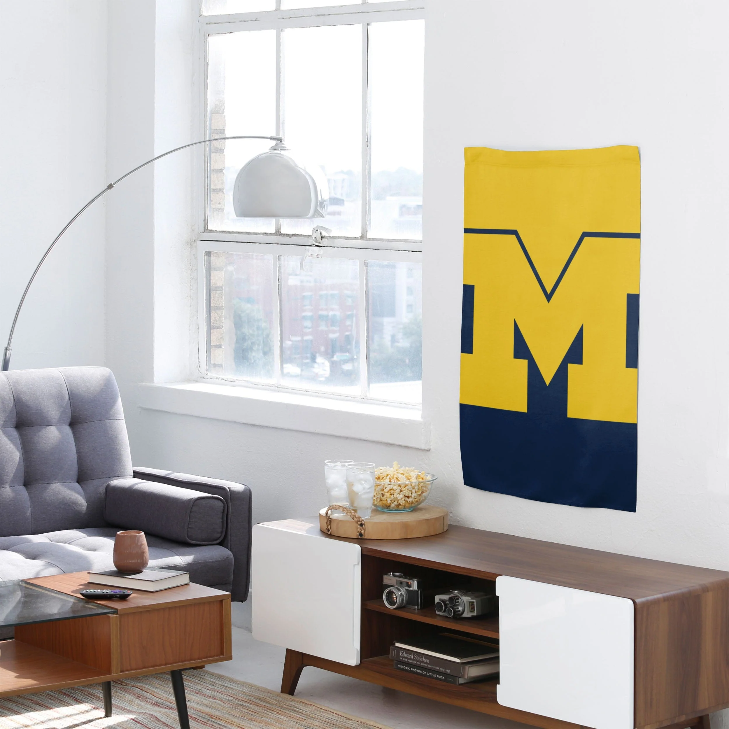 Michigan Wolverines NCAA Vertical Flag - Image 4