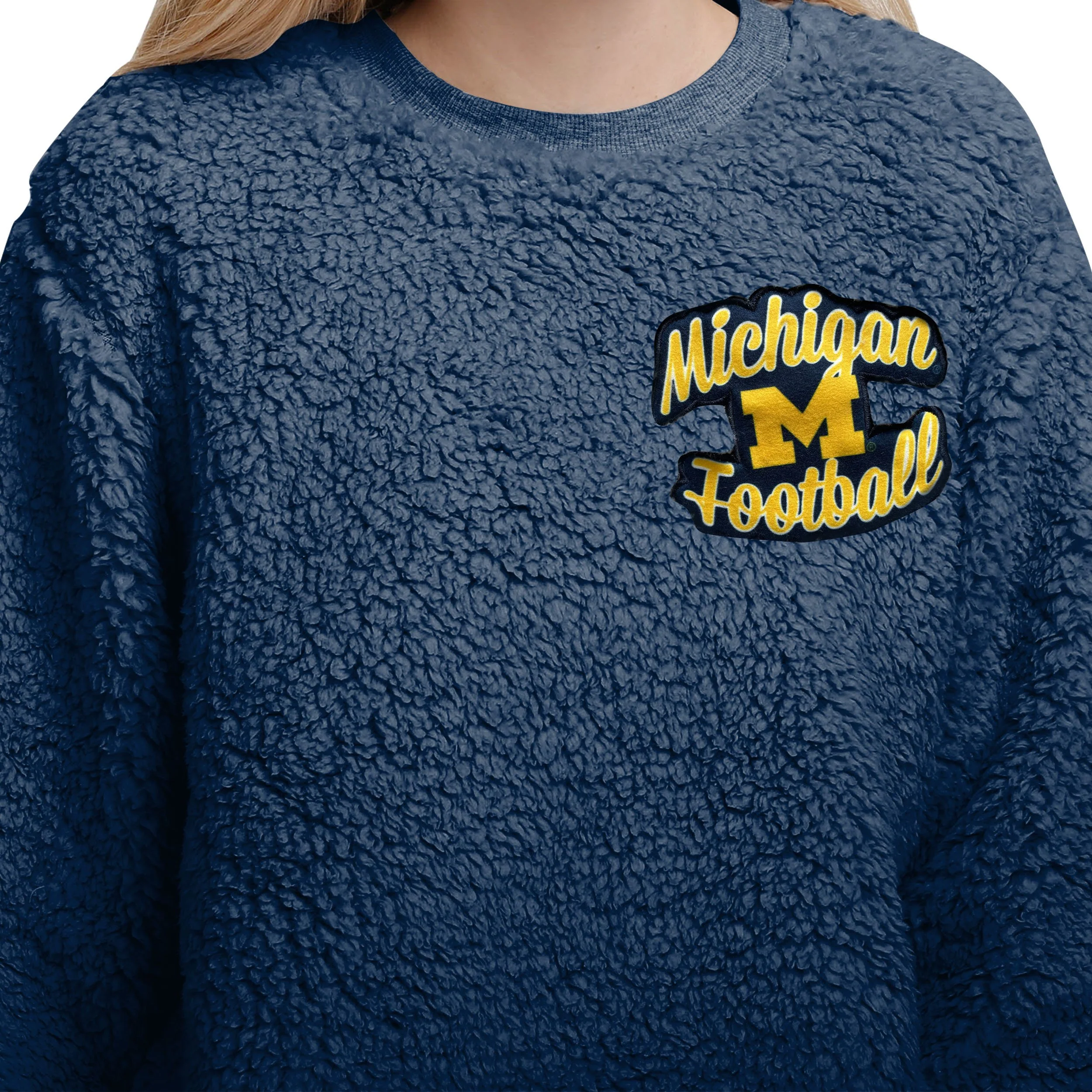 Michigan Wolverines NCAA Womens Sherpa Lounge Set - Image 3